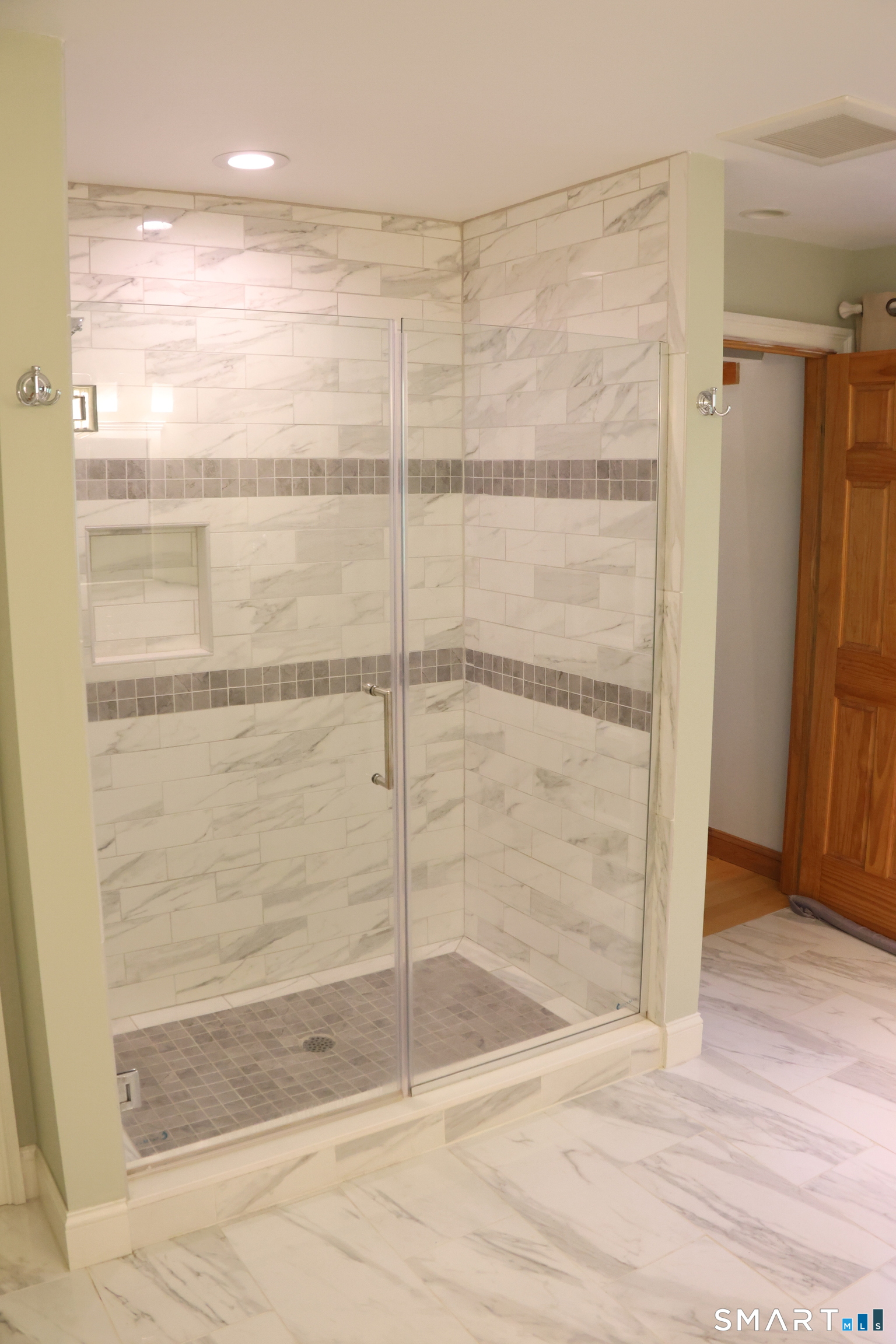 53 Hyerdale West Drive Property Photo 20