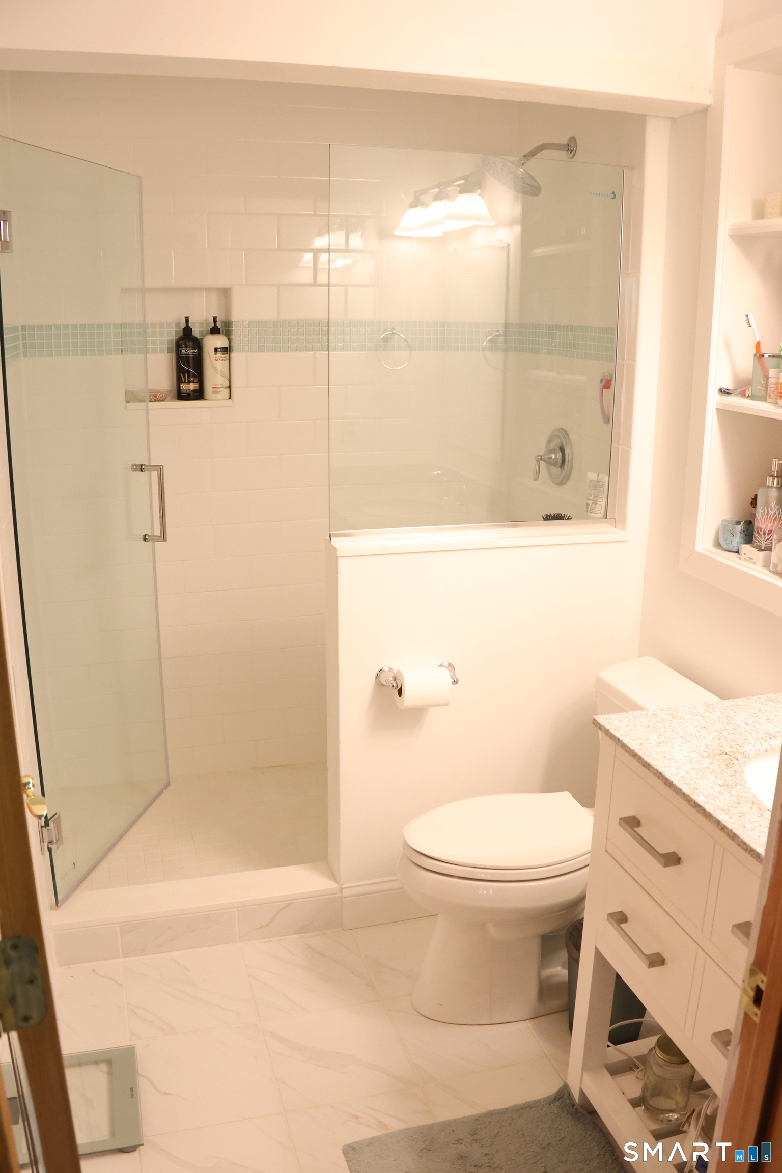 53 Hyerdale West Drive Property Photo 24