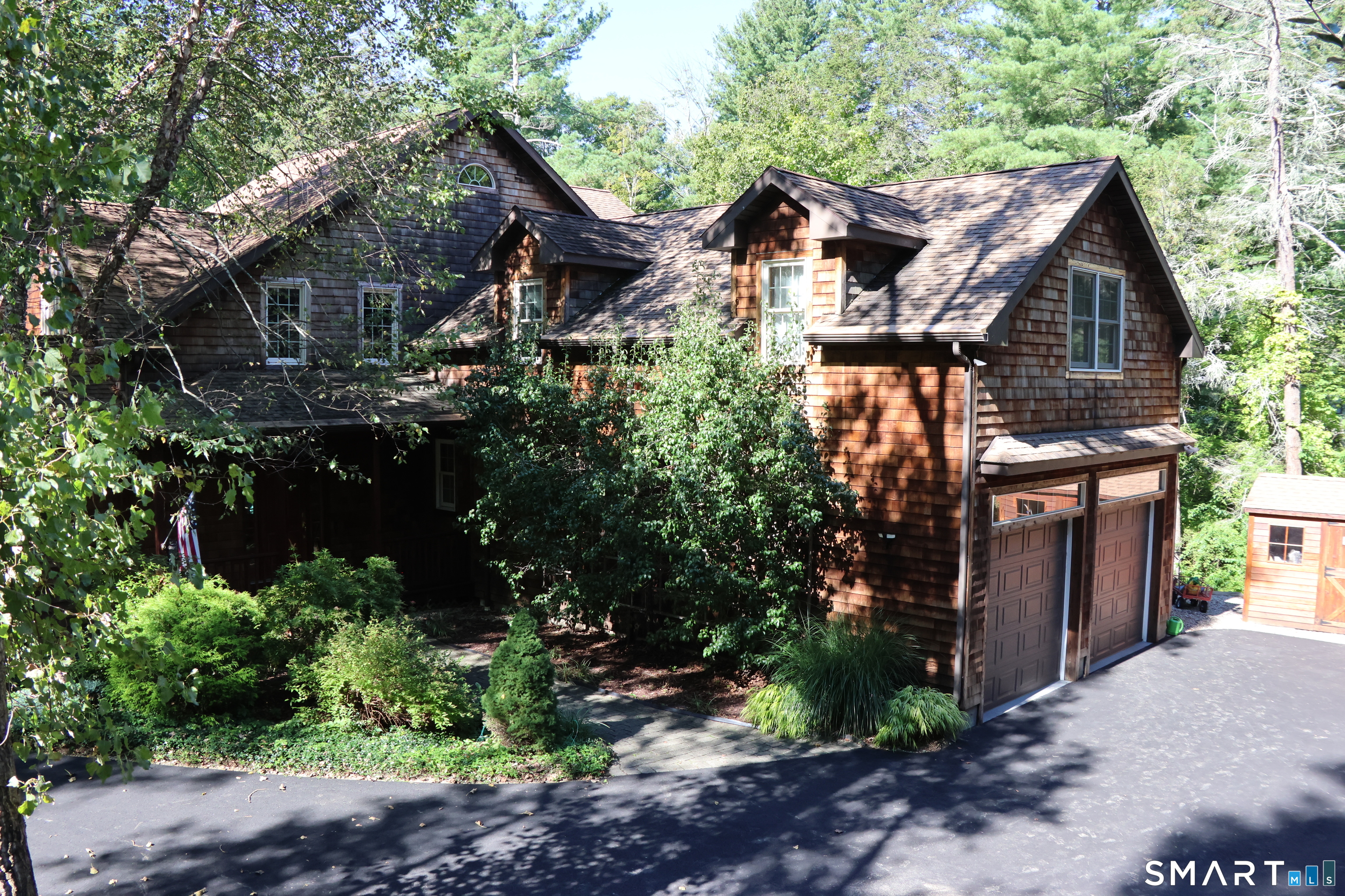 53 Hyerdale West Drive Property Photo 34