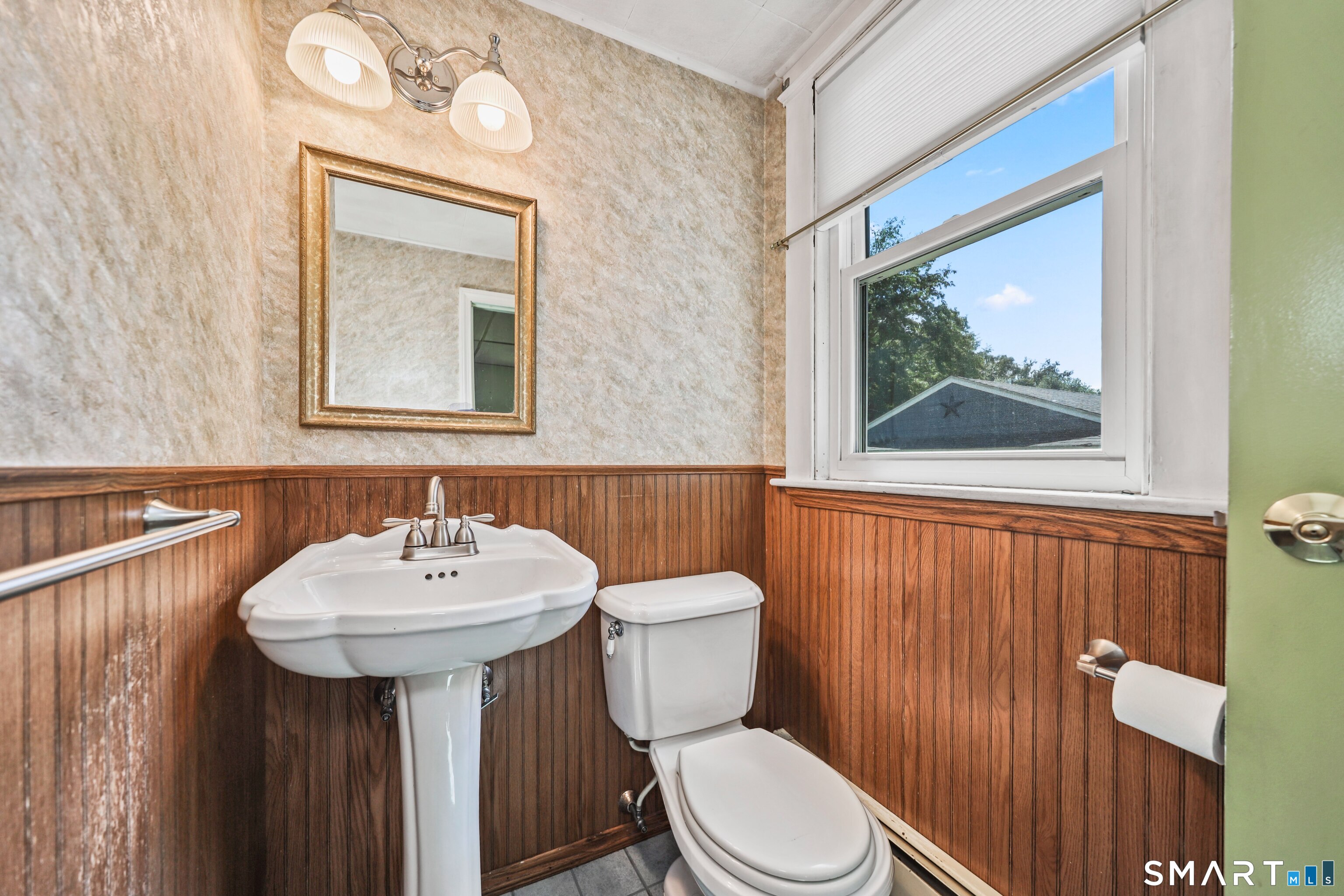 282 Sunnyside Avenue Property Photo 15