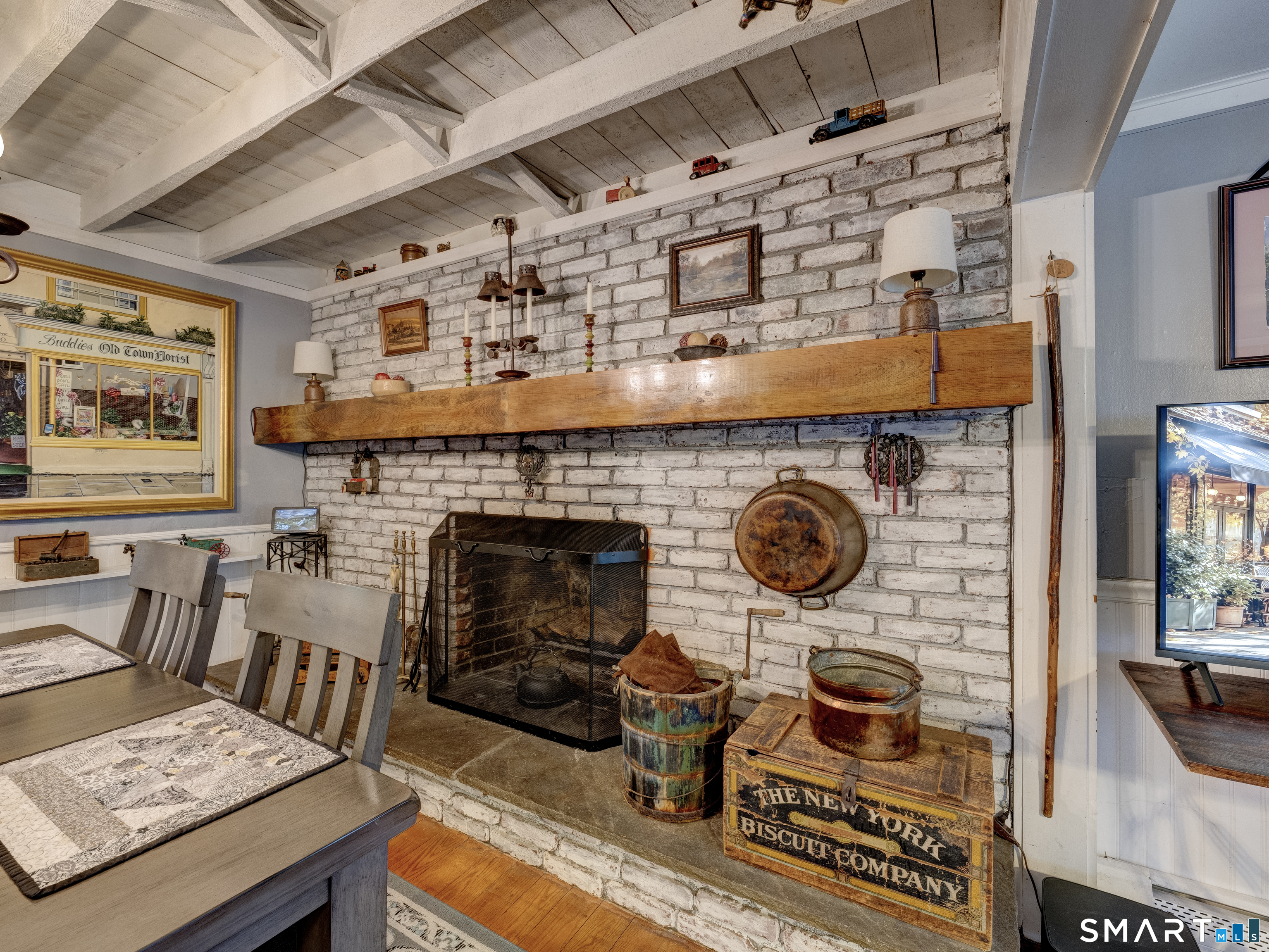 514 Litchfield Street Property Photo 10