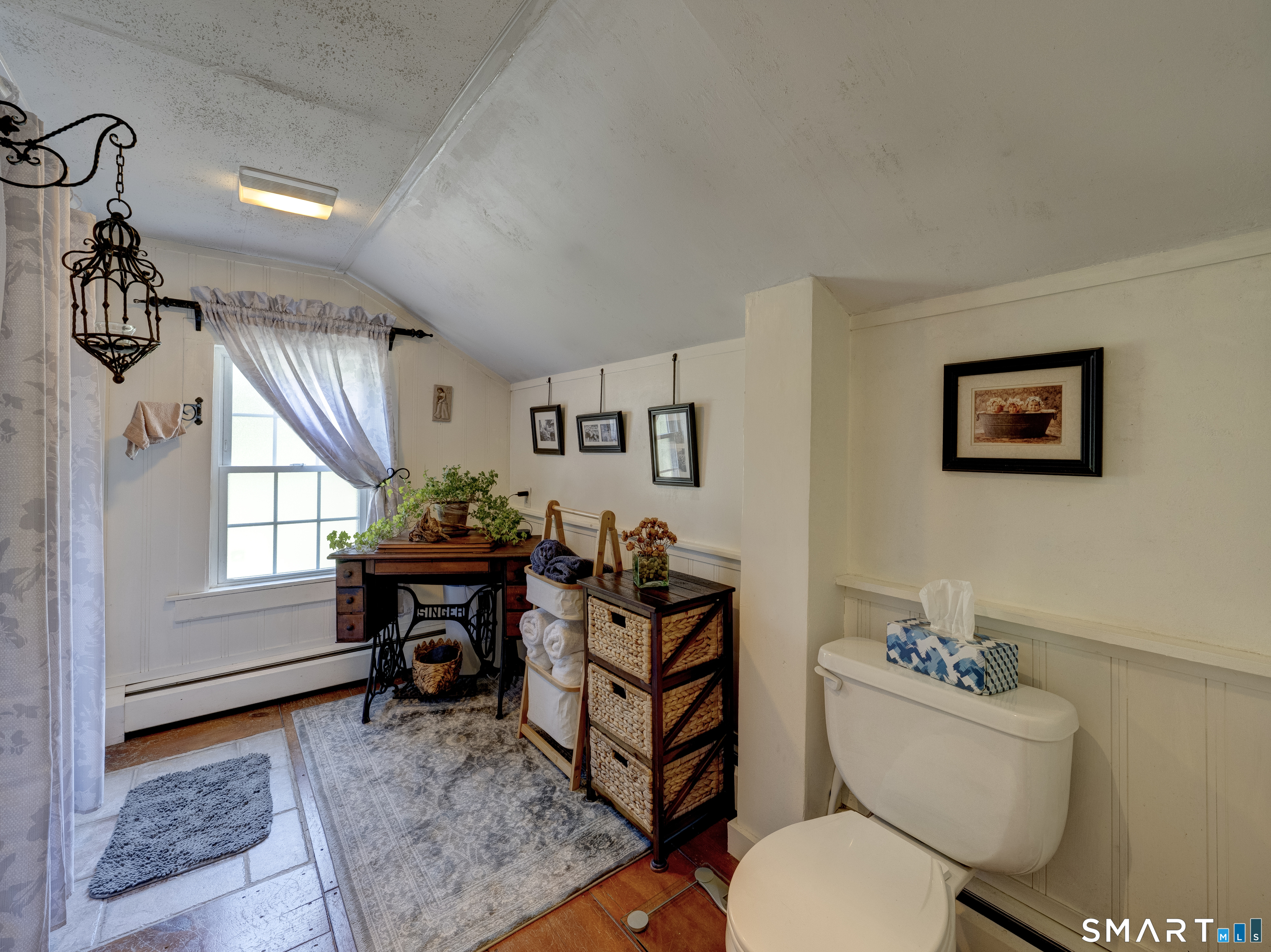 514 Litchfield Street Property Photo 22