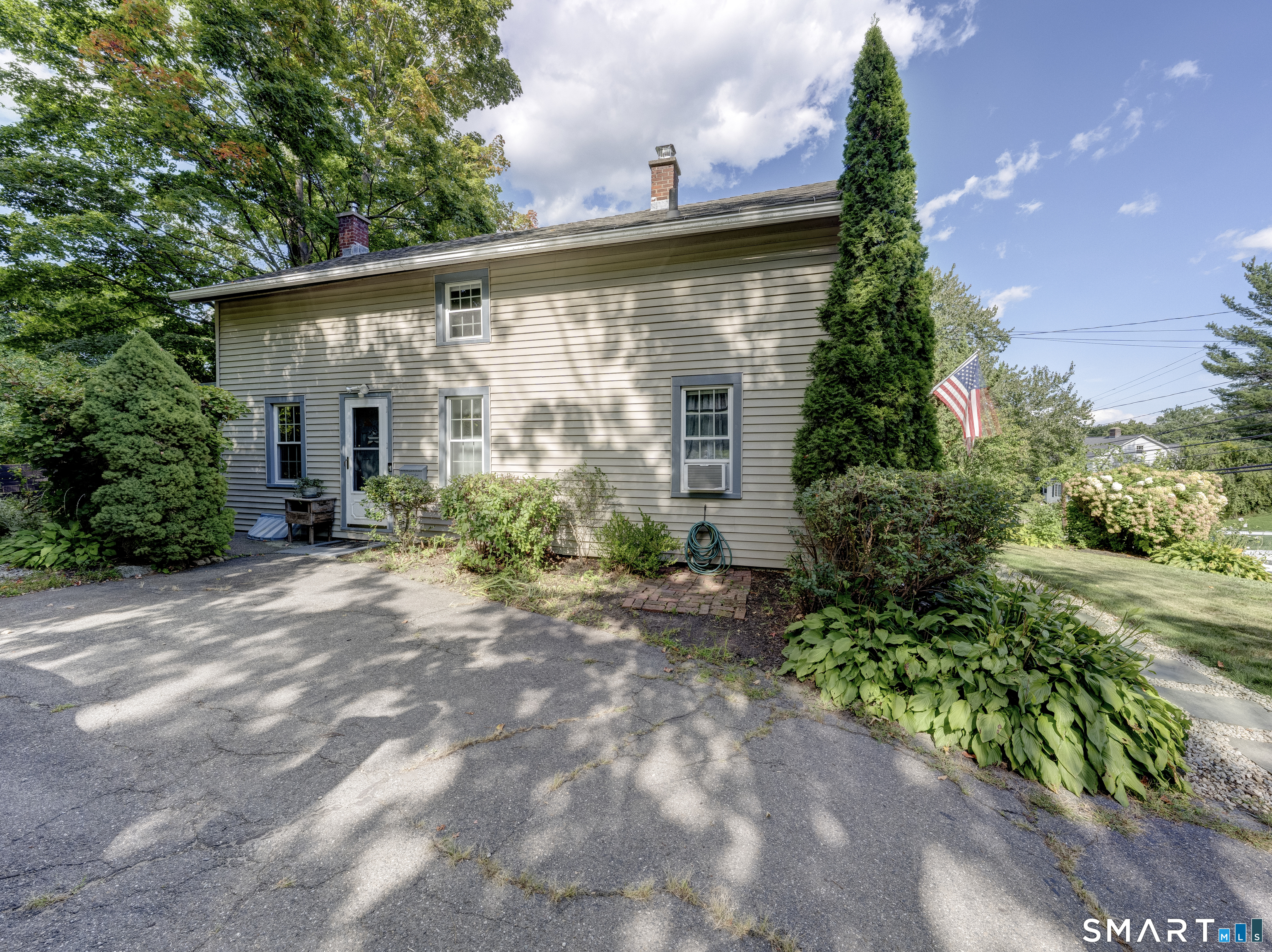 514 Litchfield Street Property Photo 34