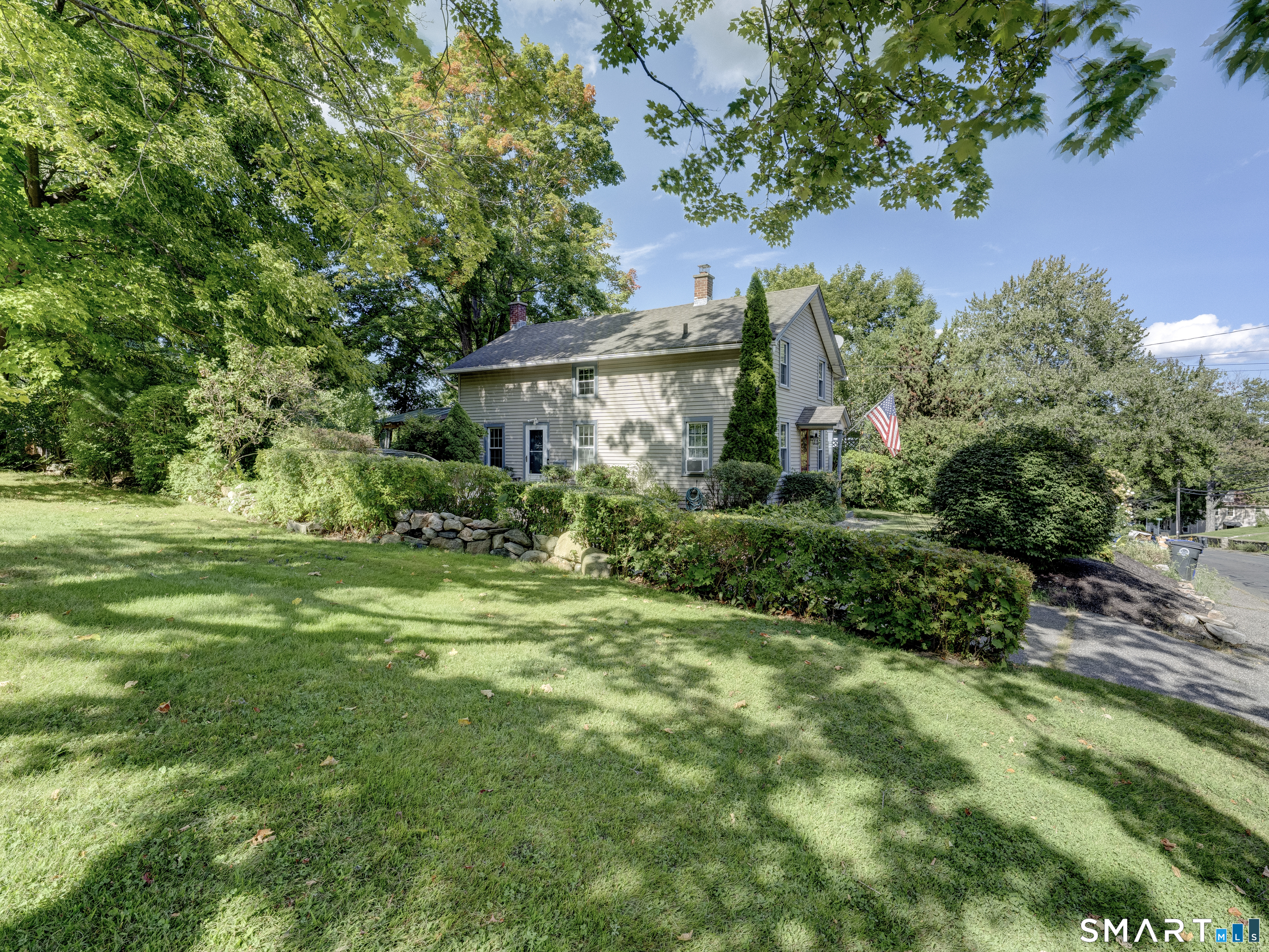 514 Litchfield Street Property Photo 35