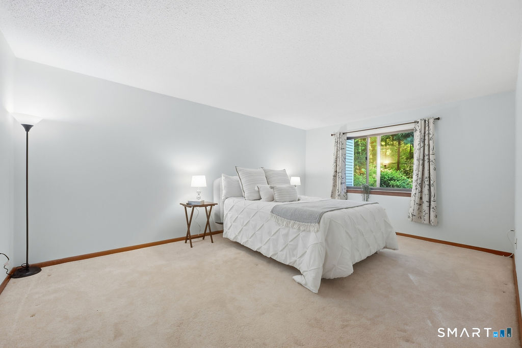 14 Wiggins Farm J Drive Property Photo 12
