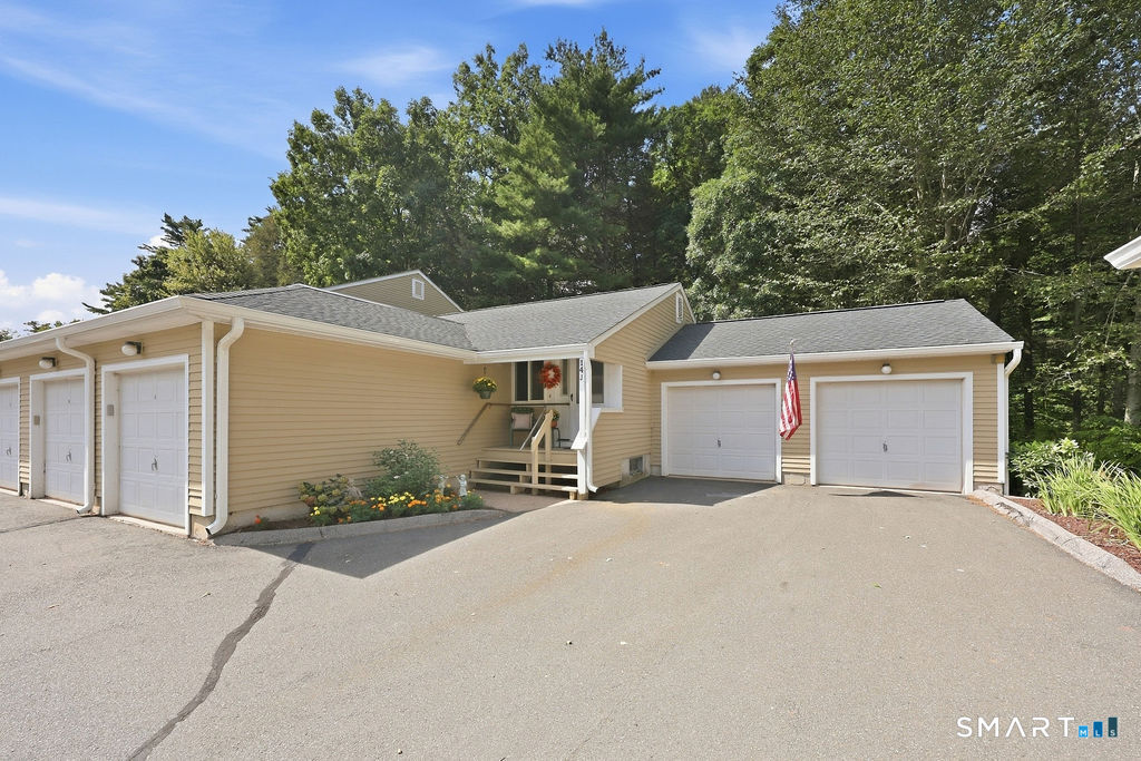 14 Wiggins Farm J Drive Property Photo 27