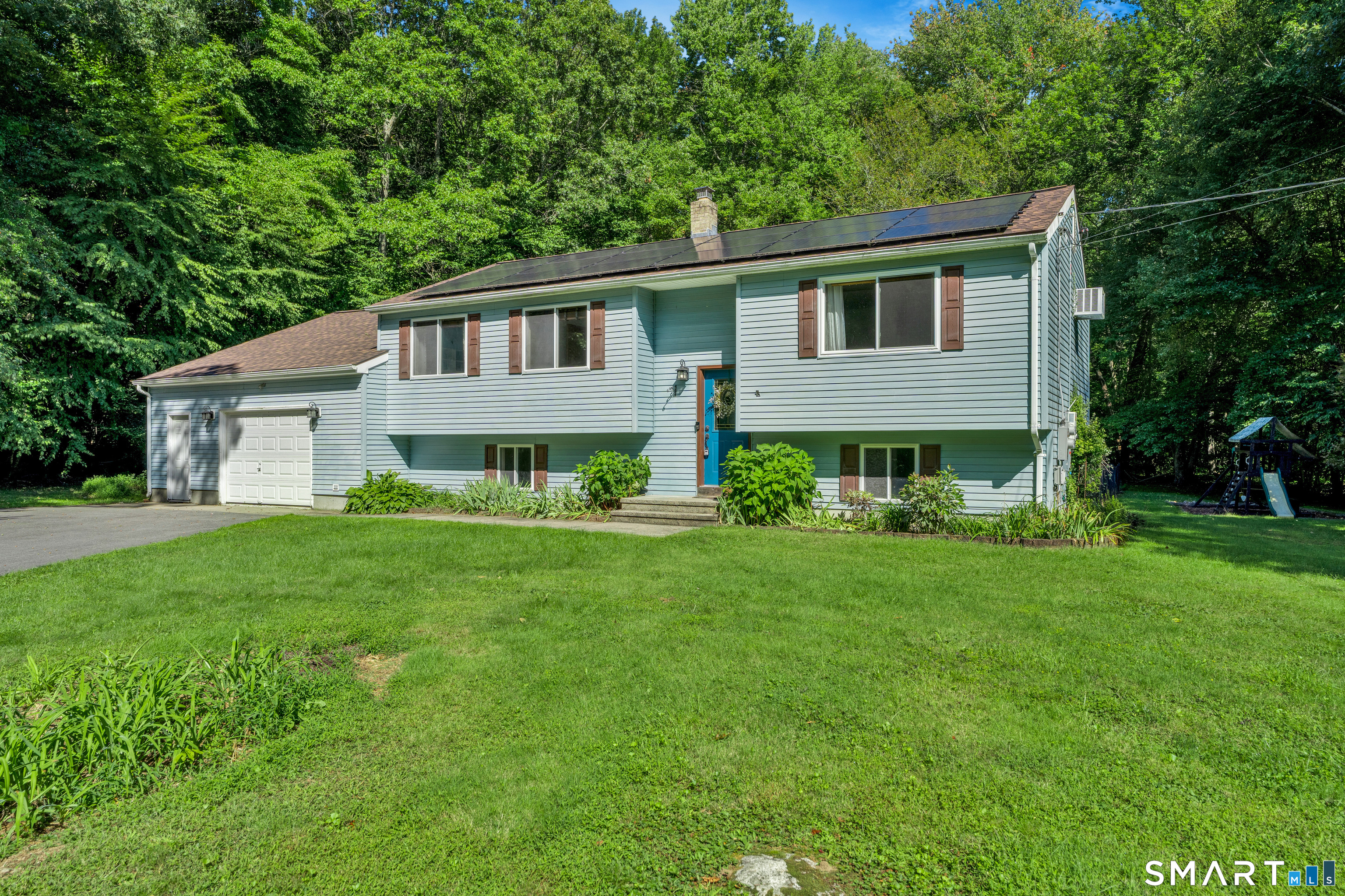 49 Doubleday Road Property Photo 2
