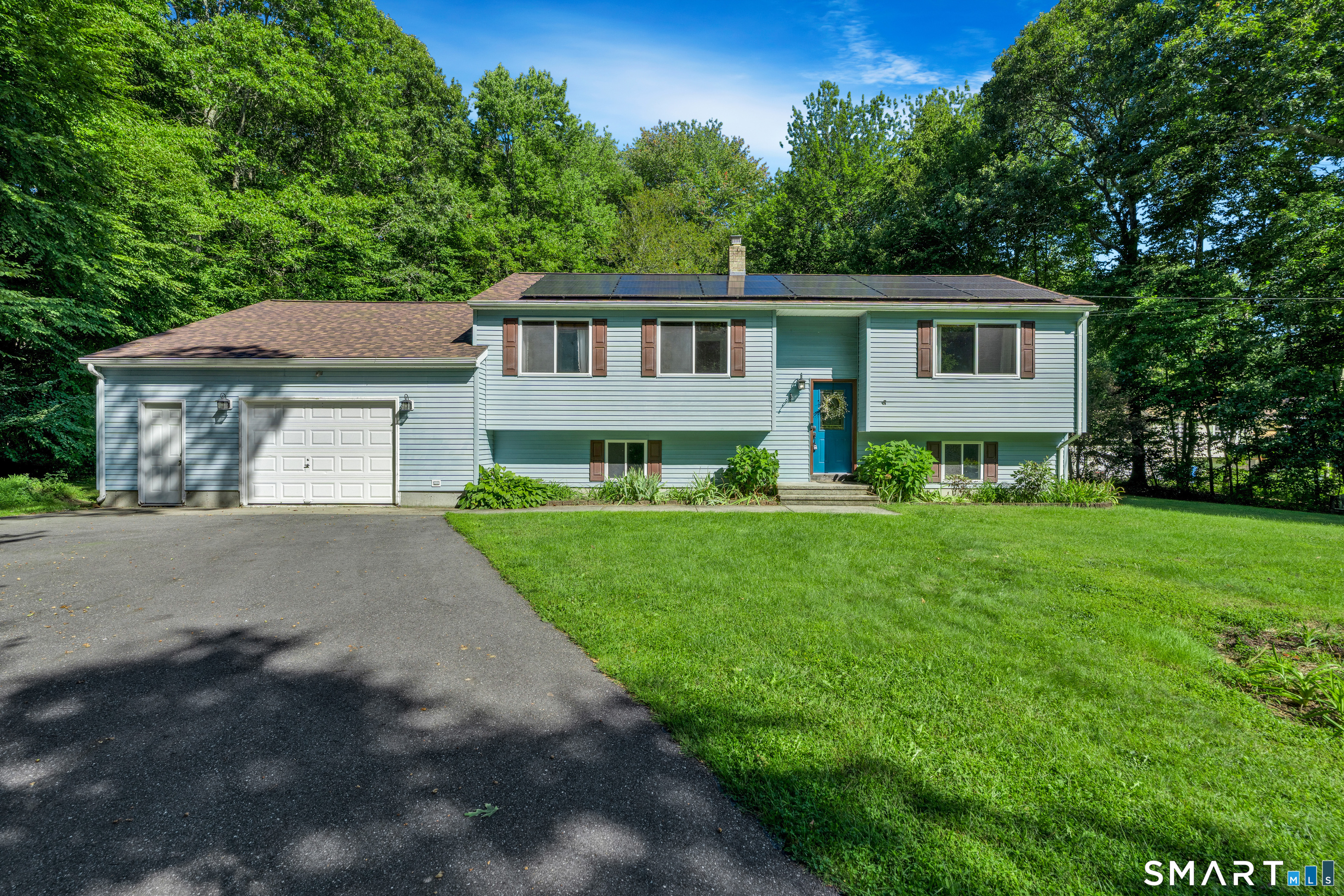 49 Doubleday Road Property Photo 3