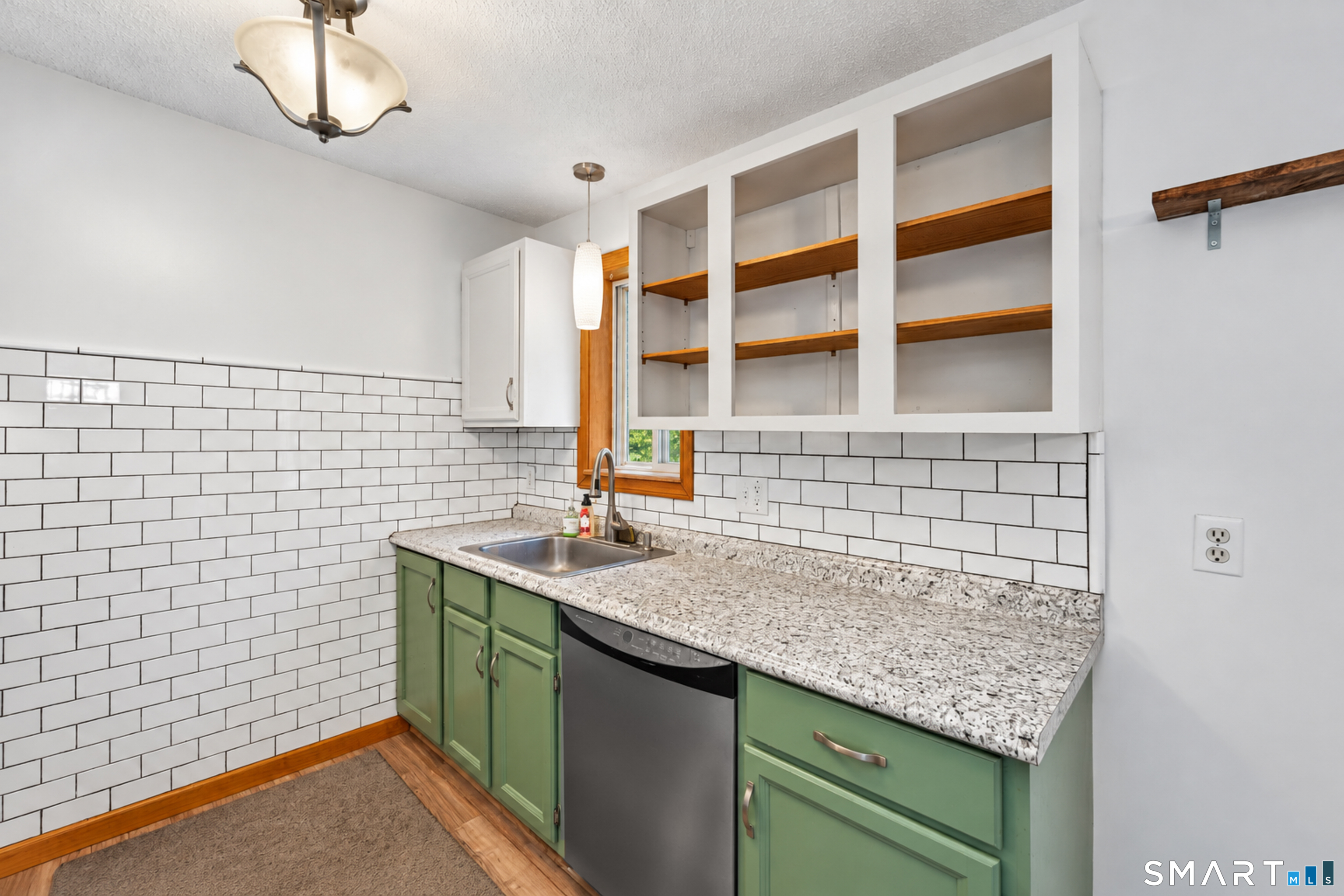 49 Doubleday Road Property Photo 14