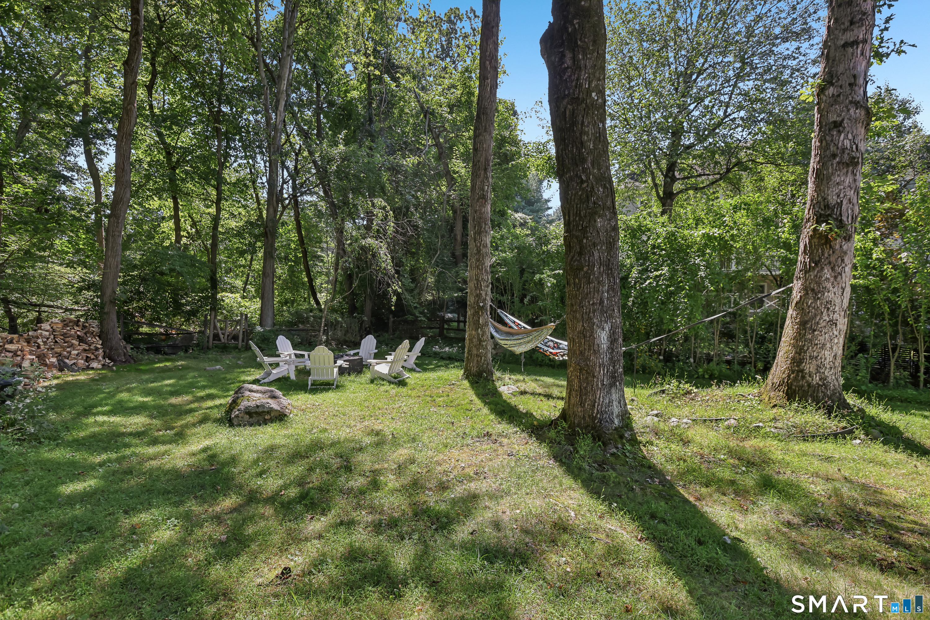 145 West Avenue Property Photo 22