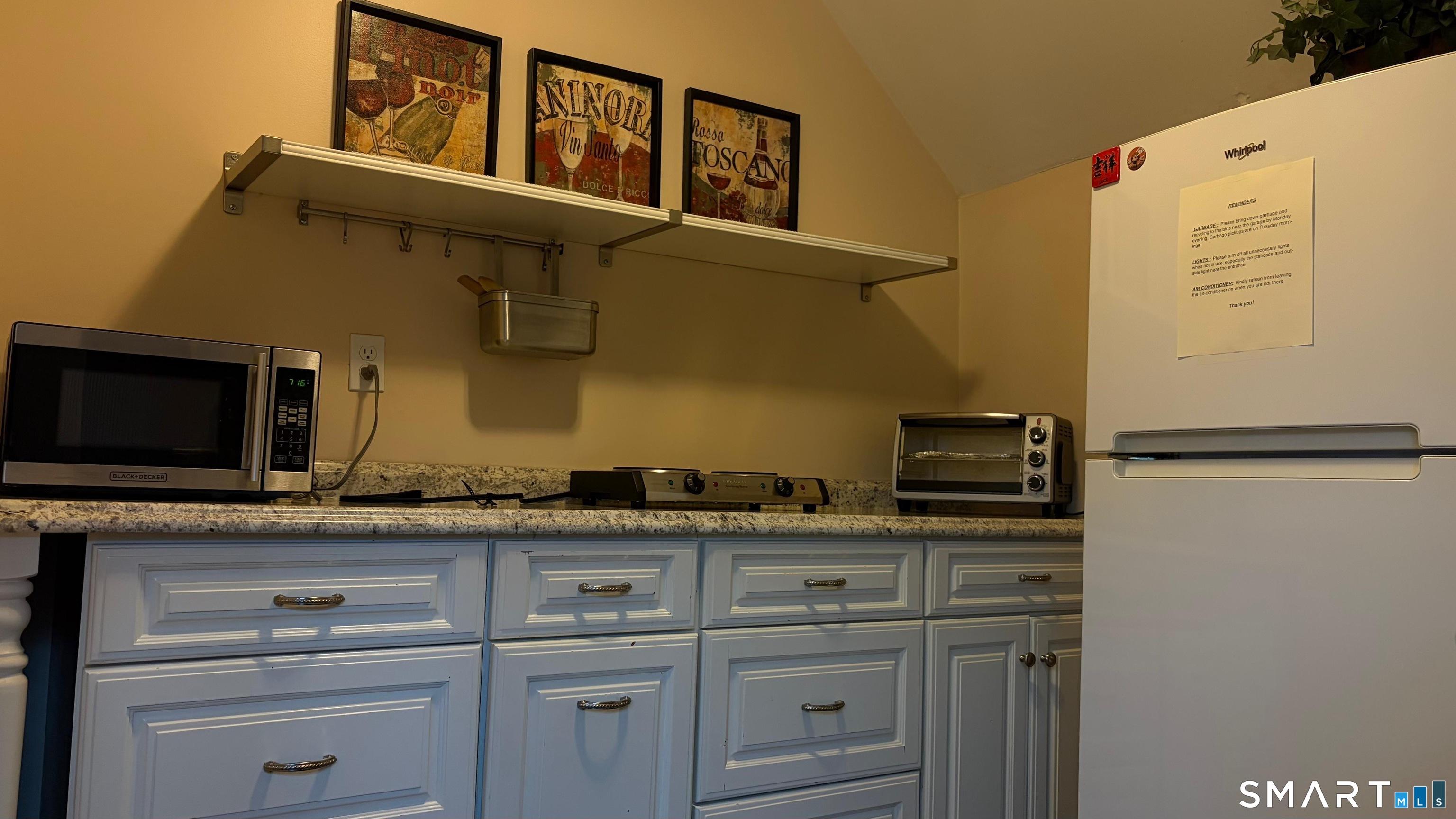 24205498 Property Photo 4