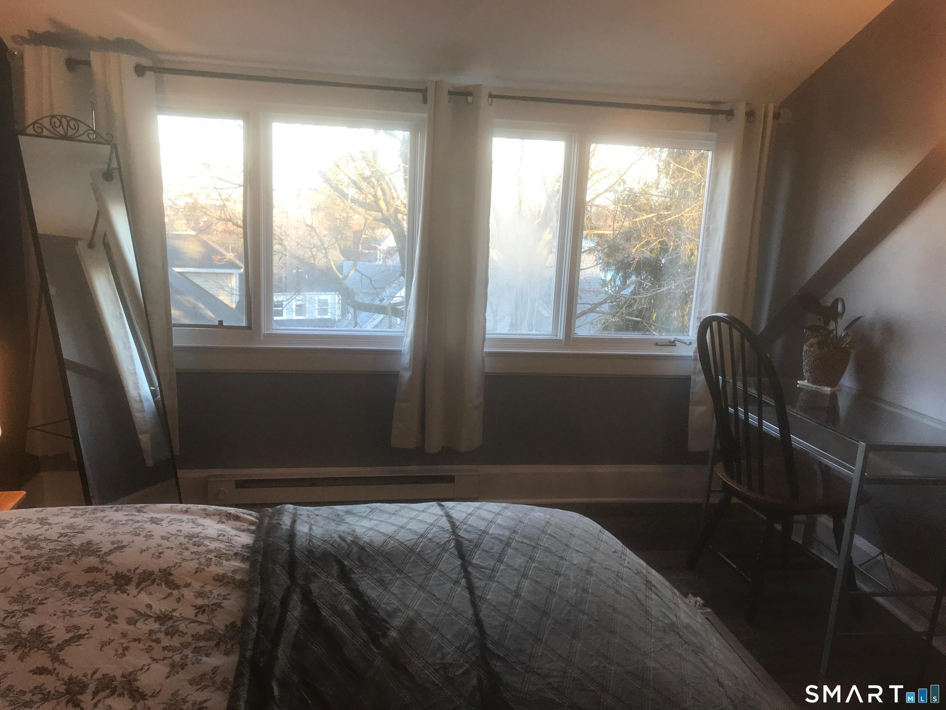 24205498 Property Photo 14