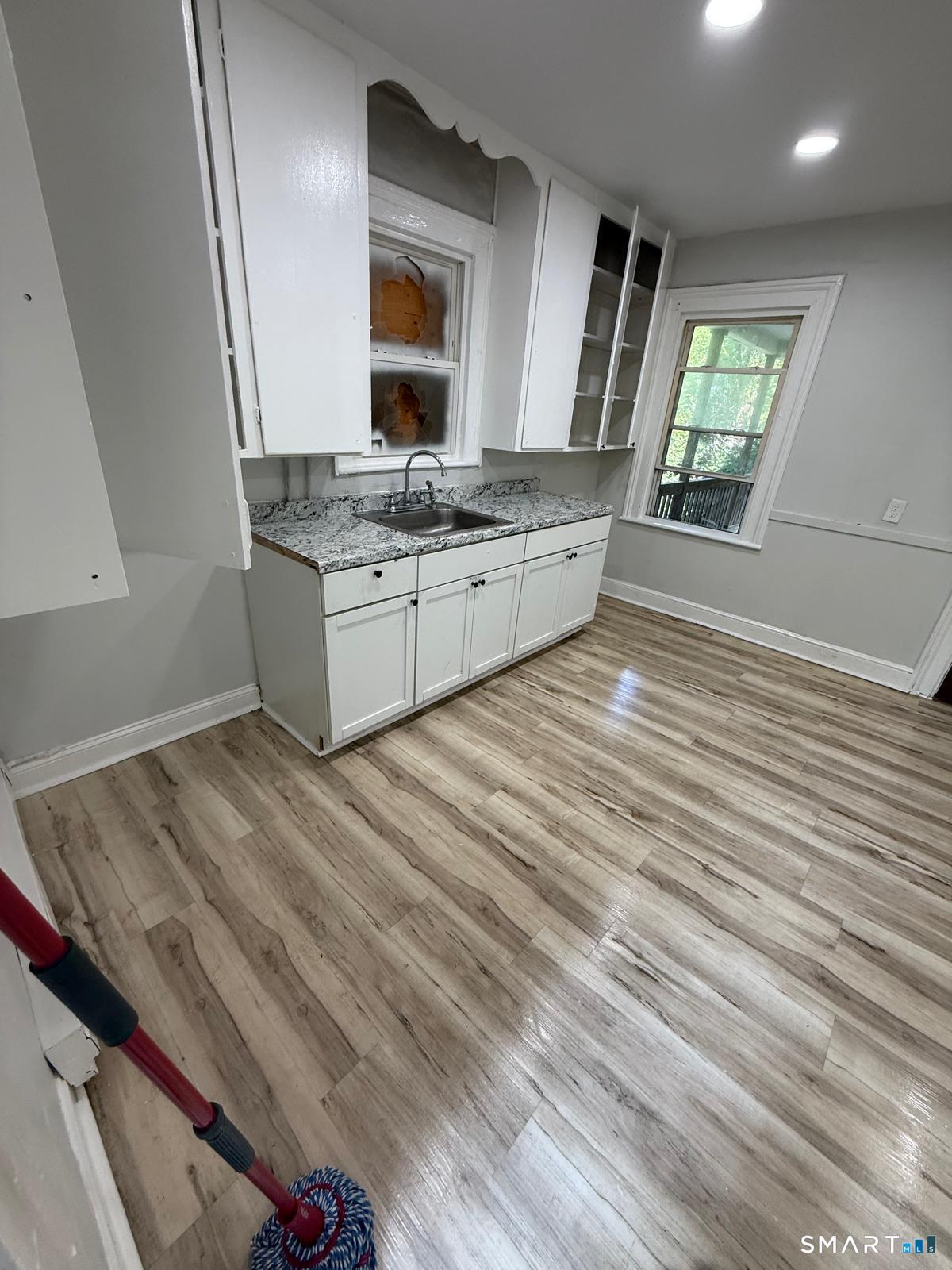 46 Washington 1b Street Property Photo 1