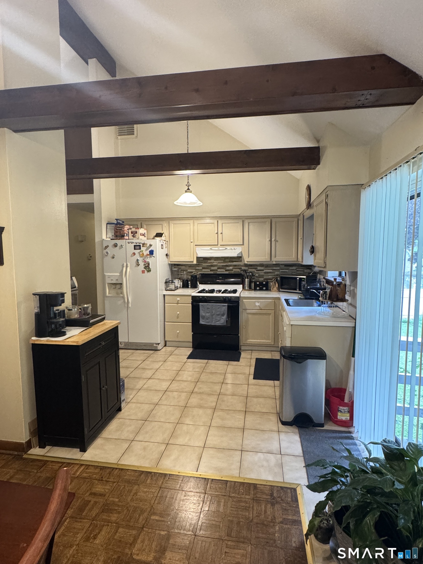 223 River Road Property Photo 2