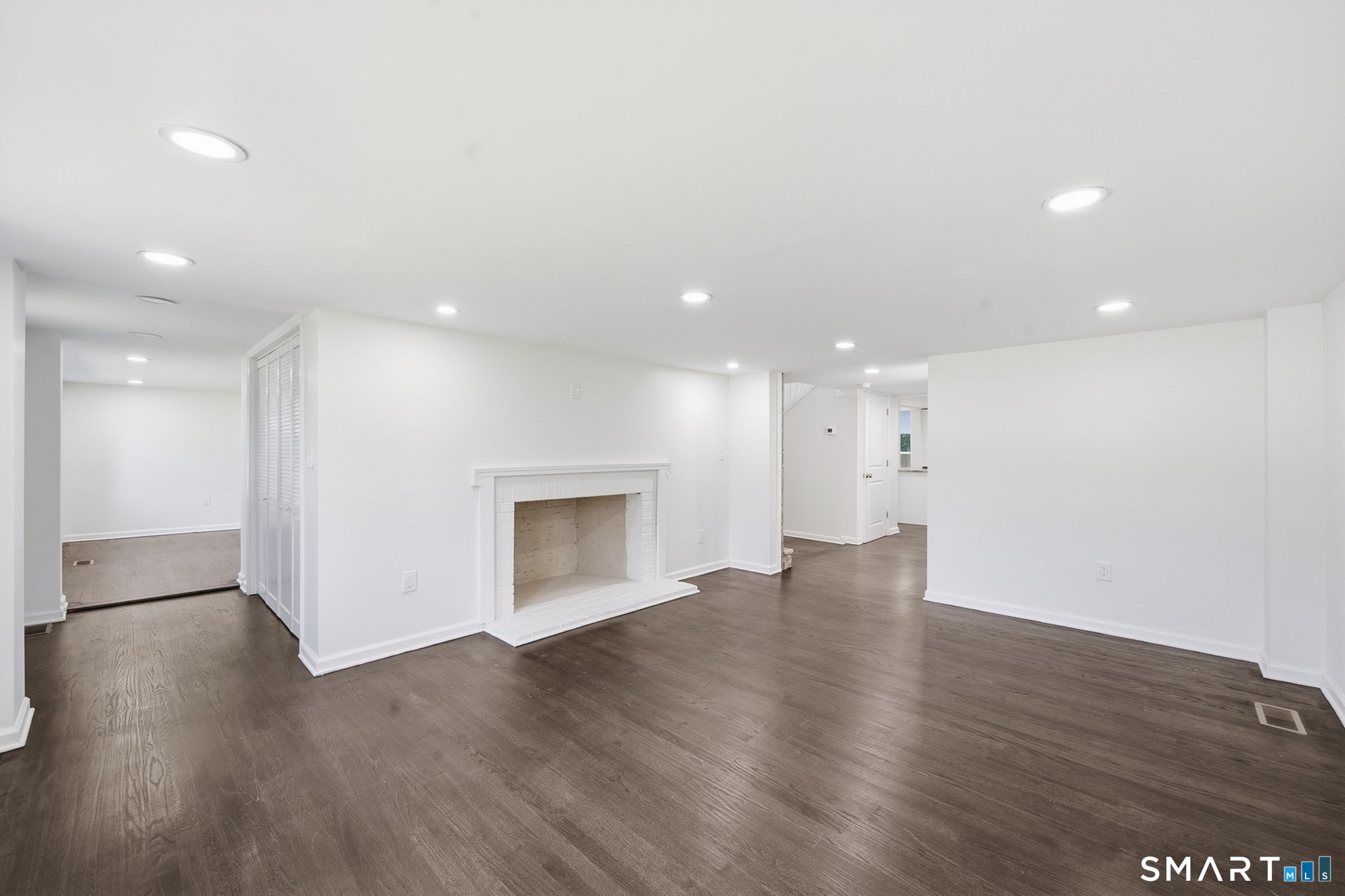 389 Griffin Road Property Photo 14
