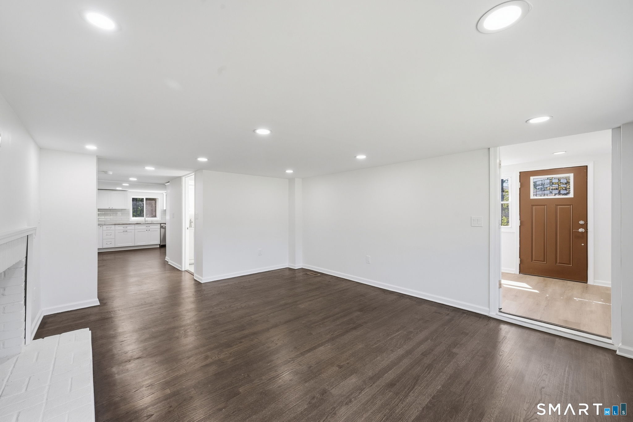 389 Griffin Road Property Photo 16