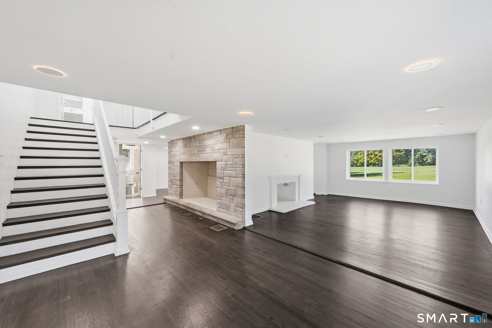 389 Griffin Road Property Photo 24