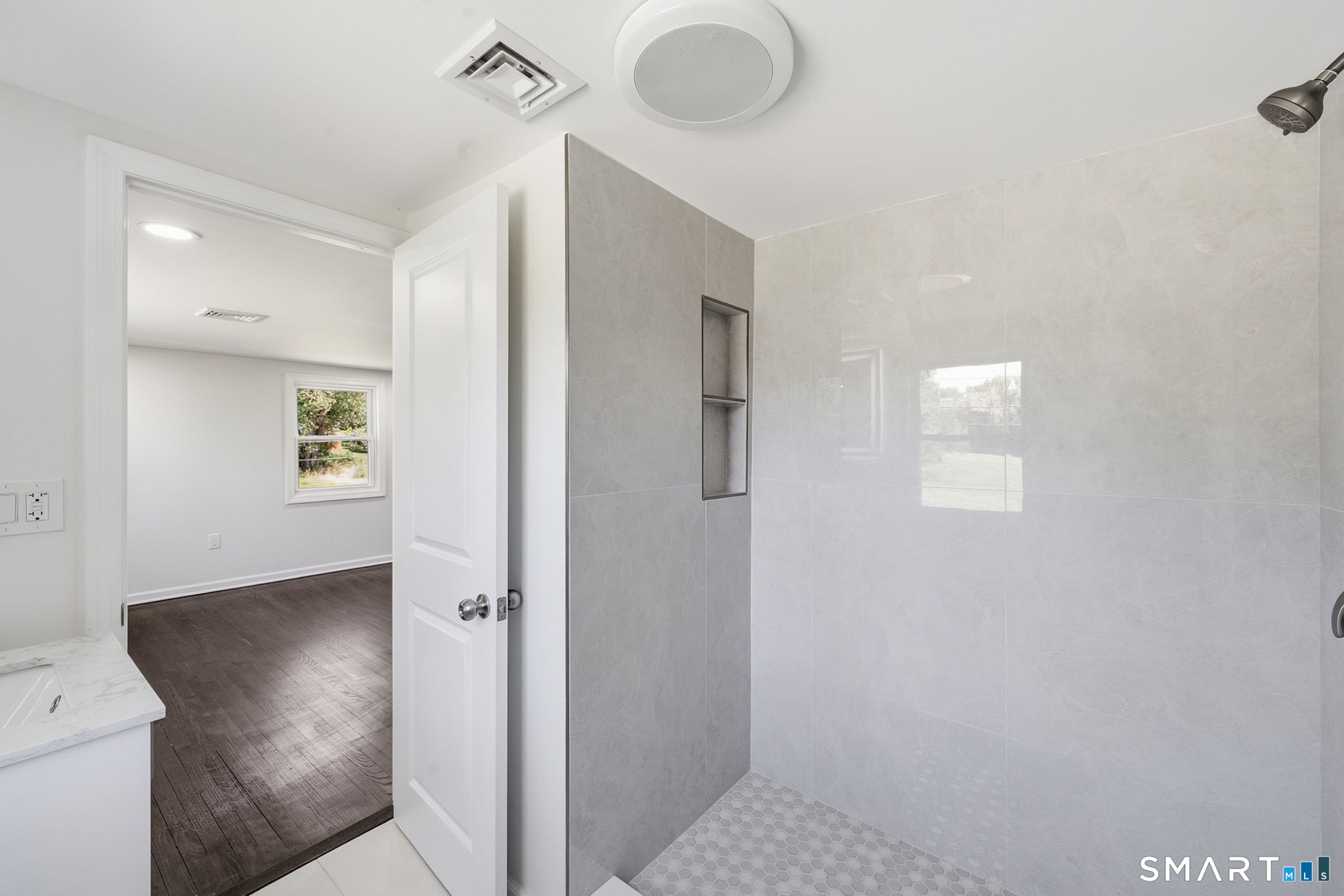 389 Griffin Road Property Photo 30