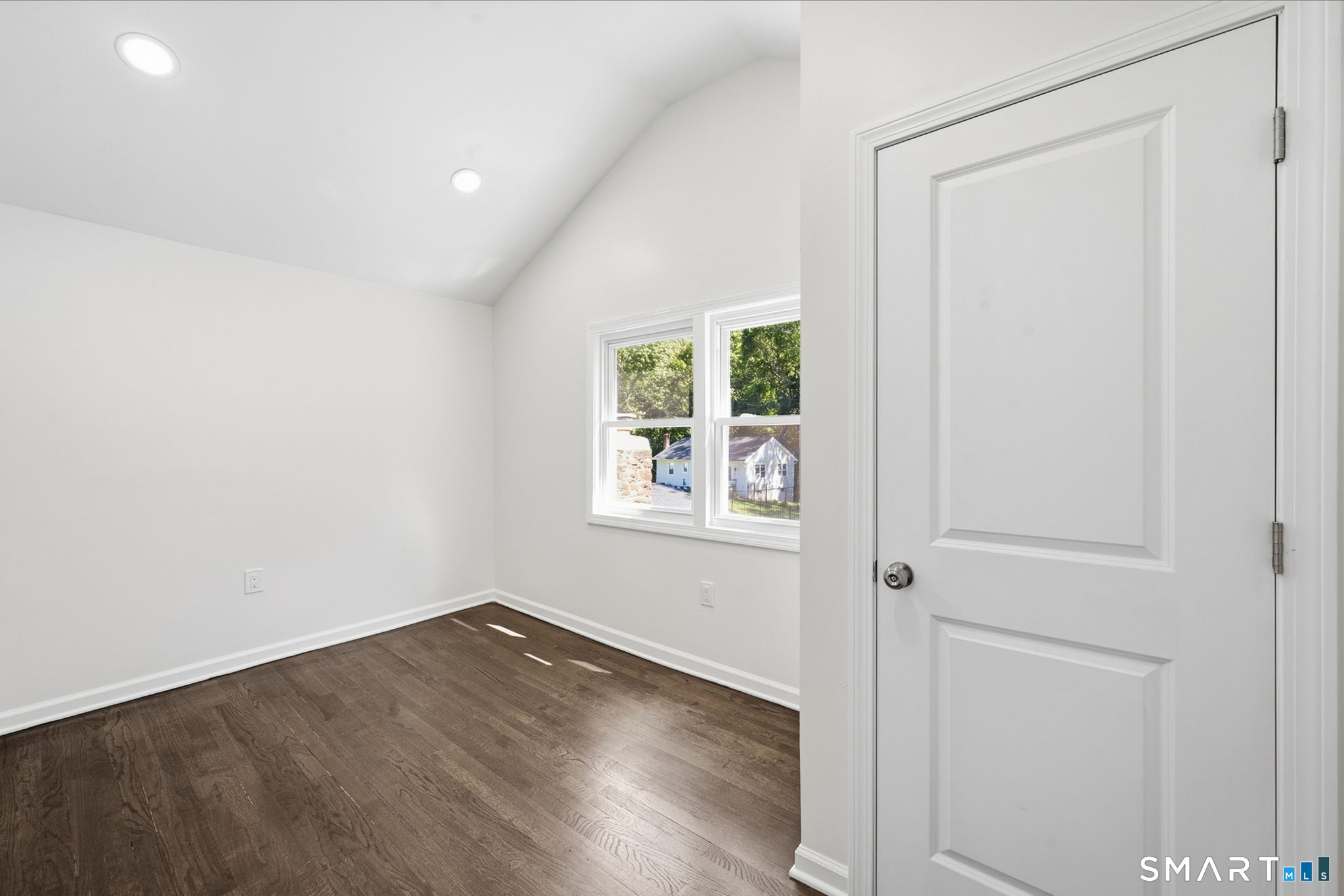 389 Griffin Road Property Photo 34