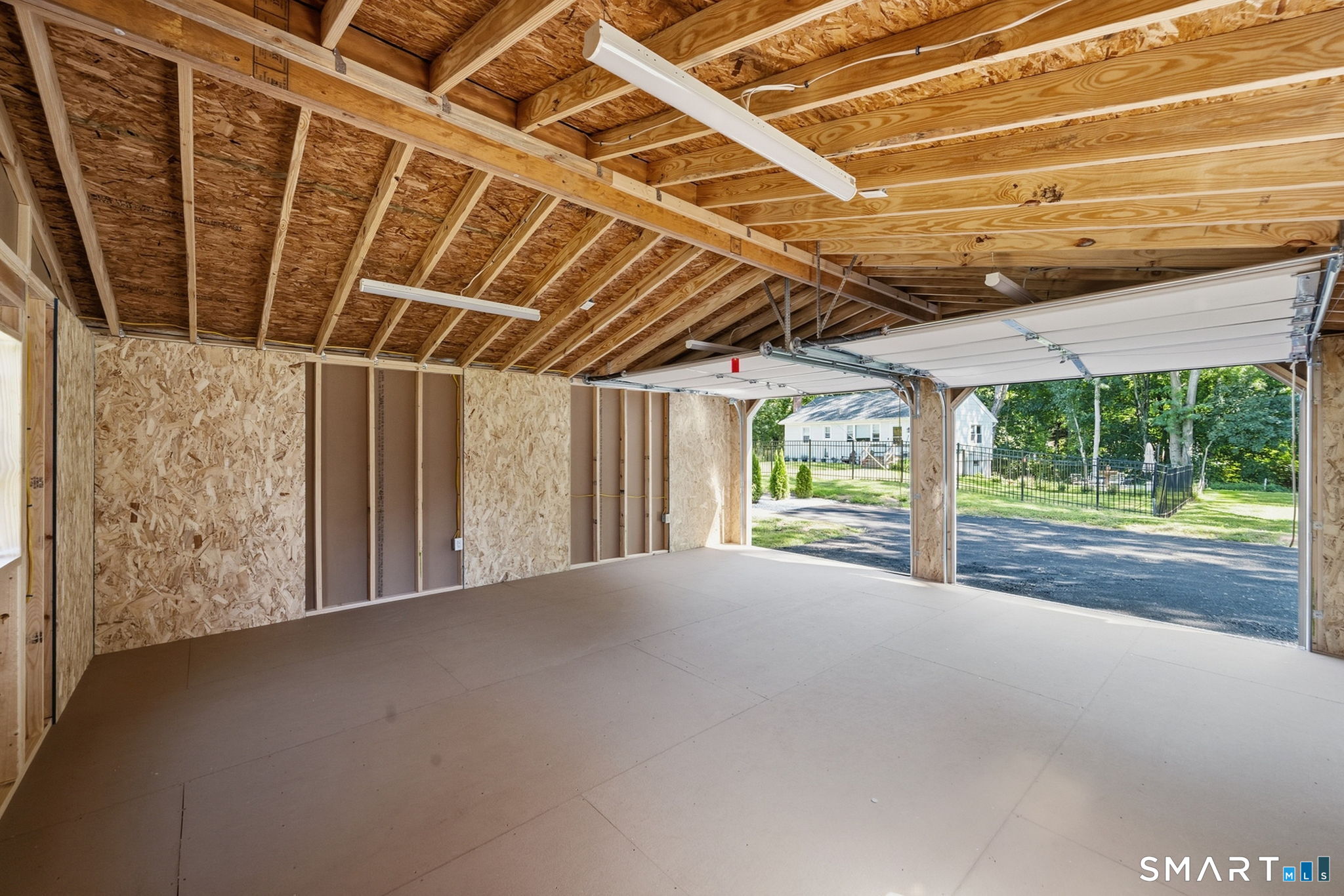 389 Griffin Road Property Photo 39
