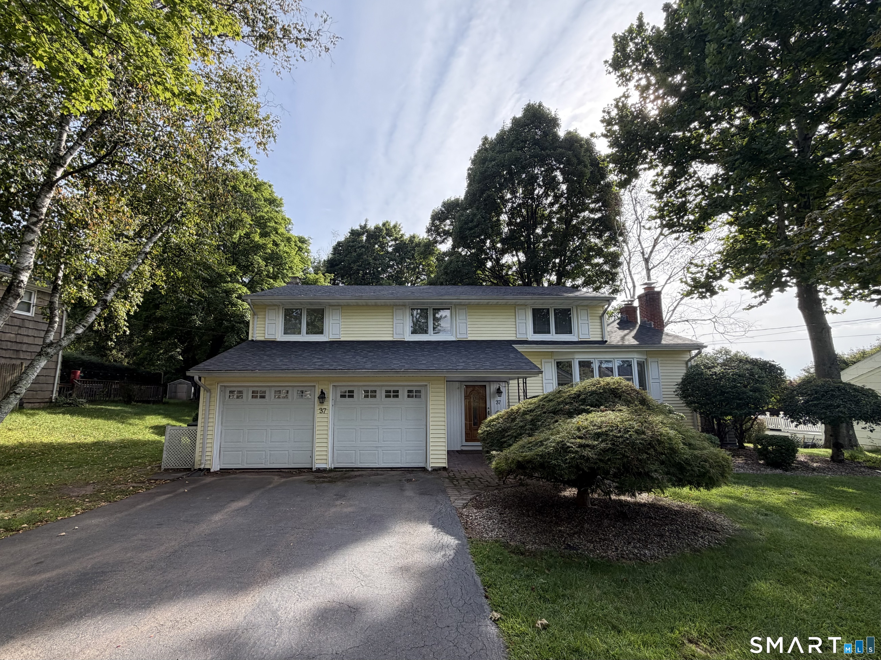 37 Salem Drive Property Photo 1