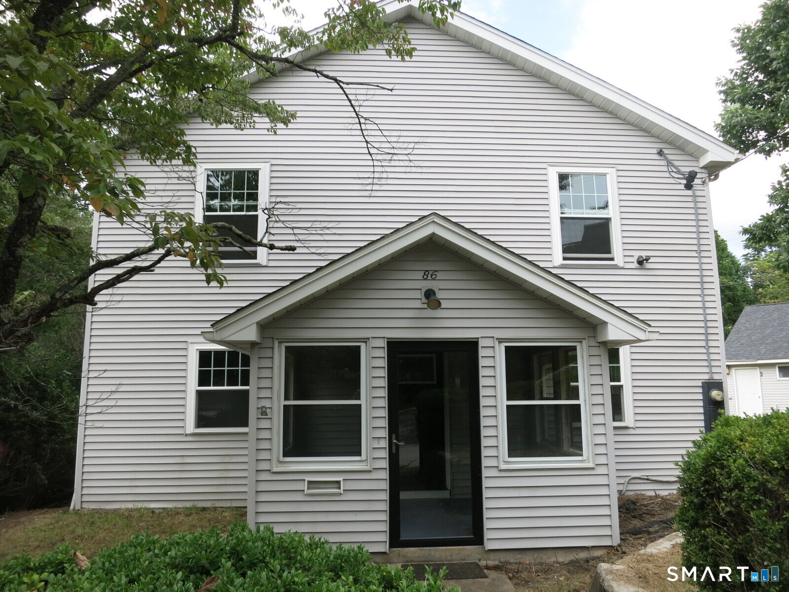 86 Cedar Street Property Photo 4