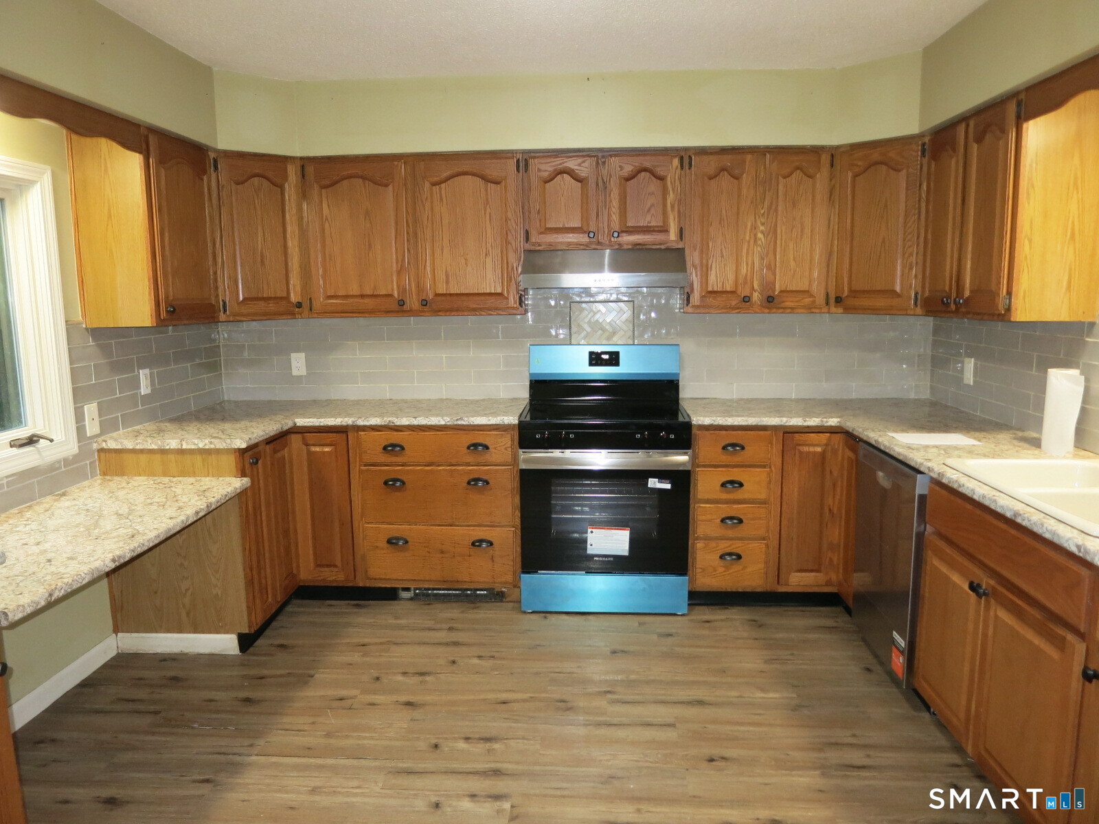 86 Cedar Street Property Photo 6