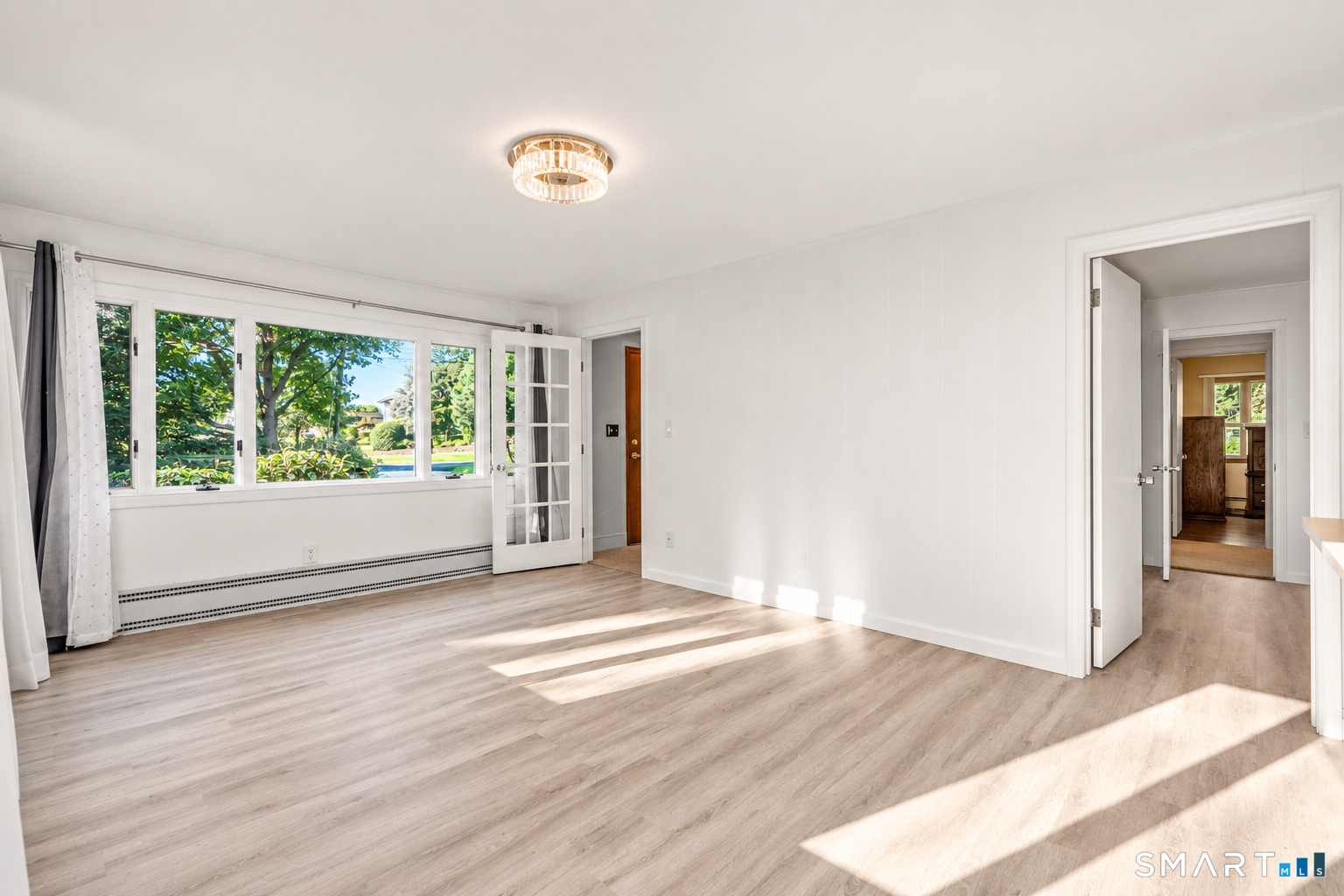 4438 Madison Avenue Property Photo 4