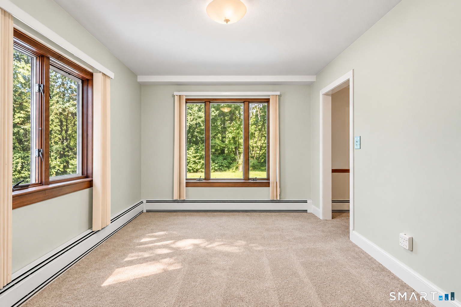 4438 Madison Avenue Property Photo 9