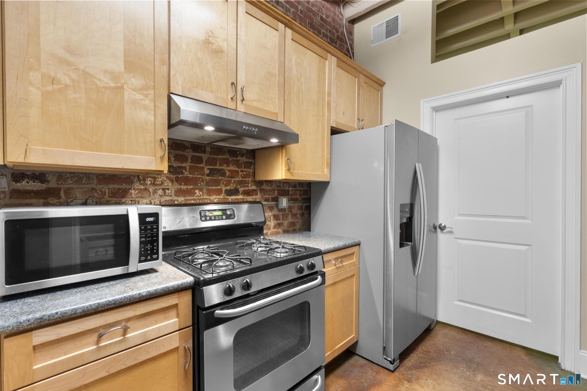 43 Chestnut 201 Street Property Photo 10