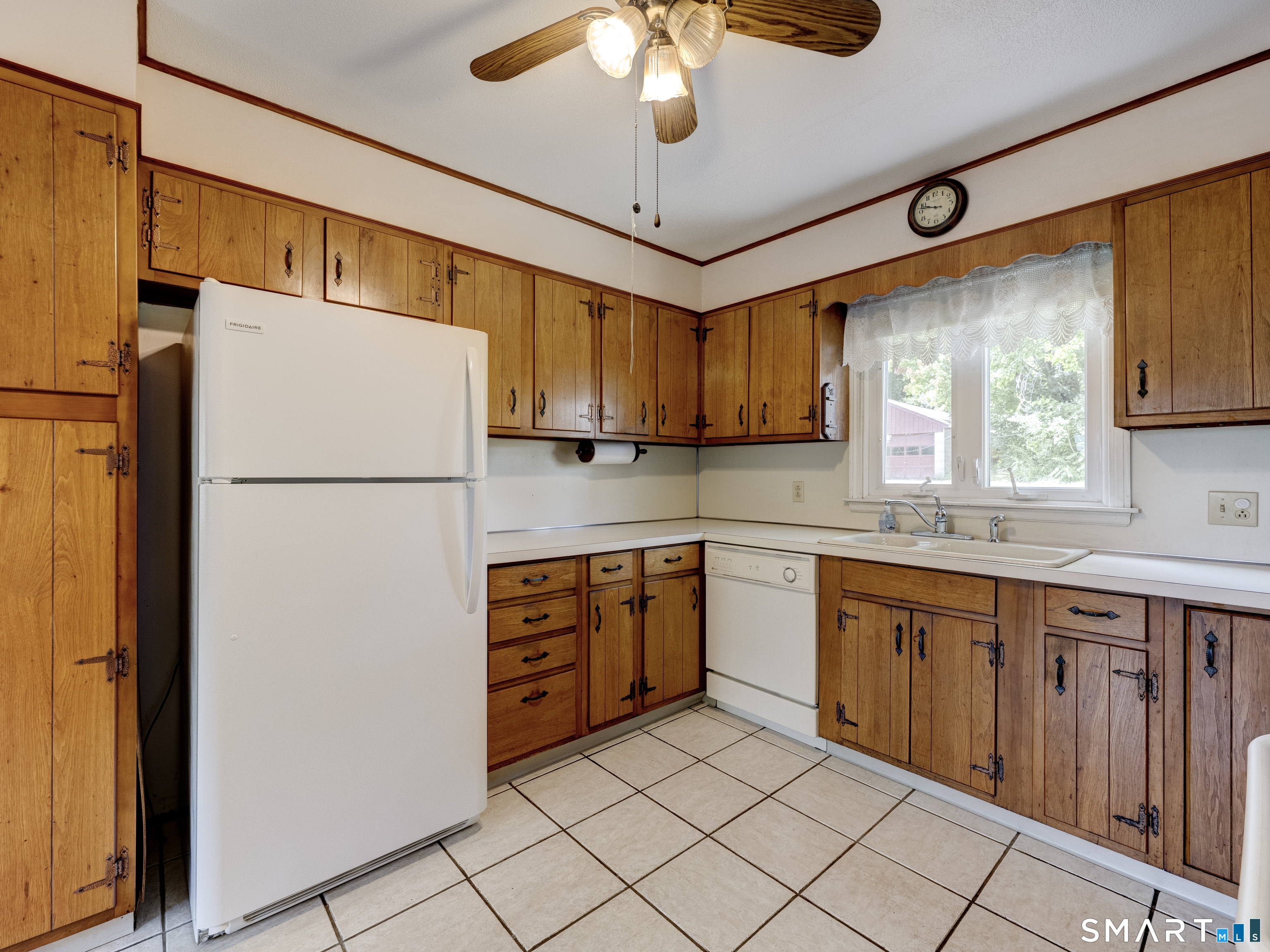 222 Maplewood Avenue Property Photo 19