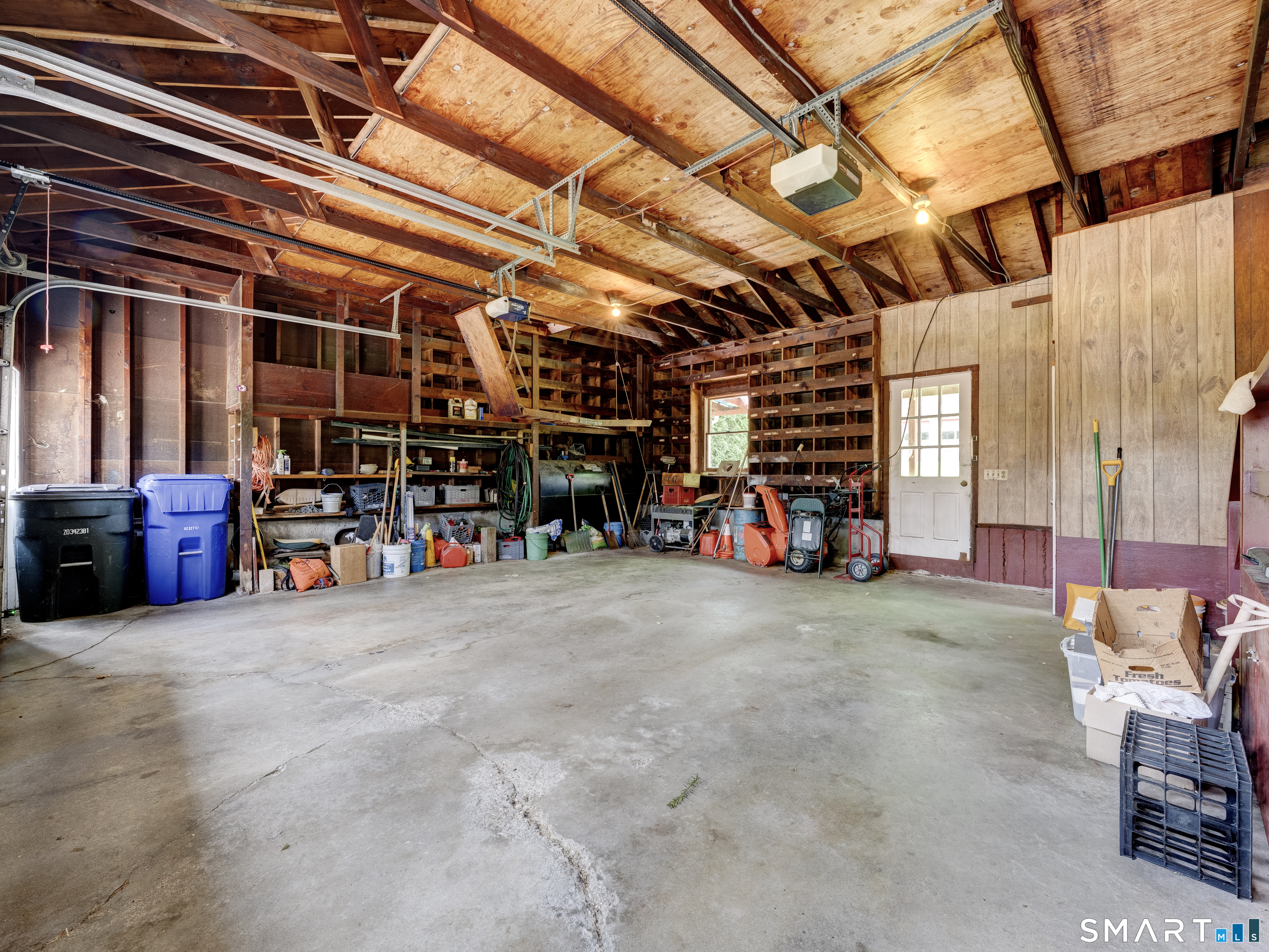 222 Maplewood Avenue Property Photo 32