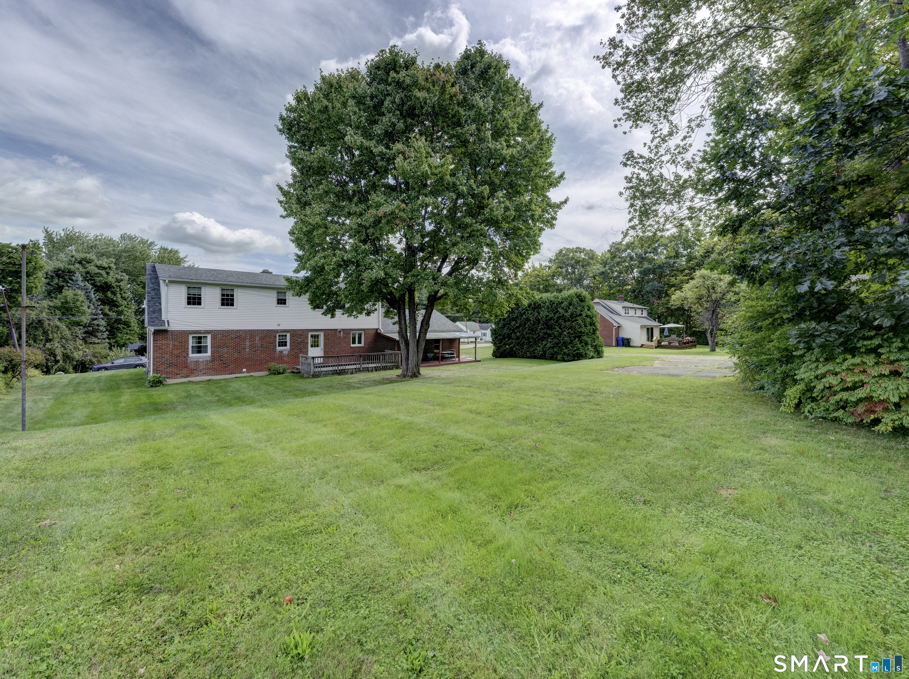 222 Maplewood Avenue Property Photo 35