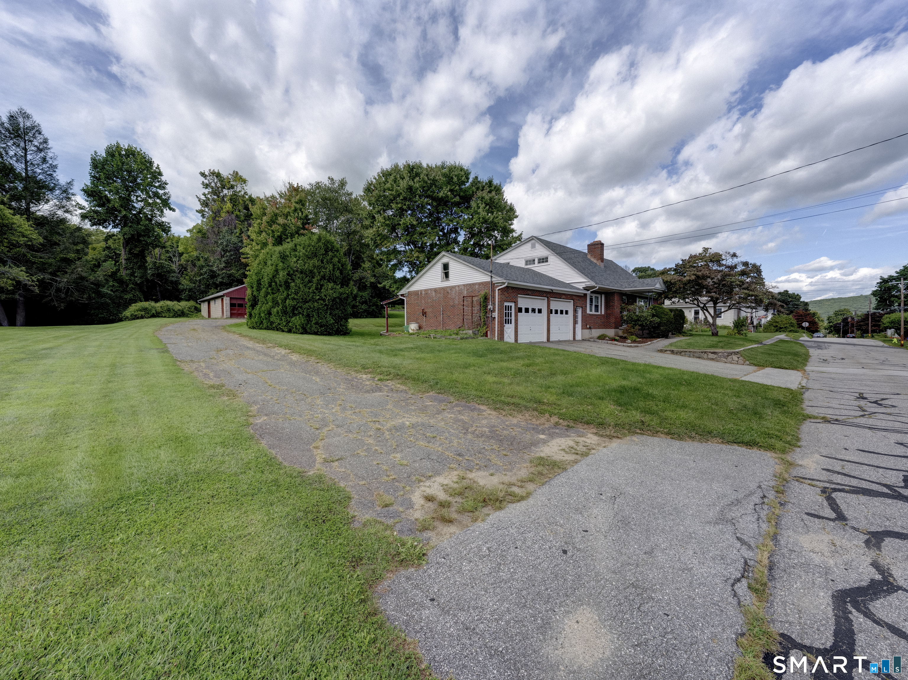 222 Maplewood Avenue Property Photo 36