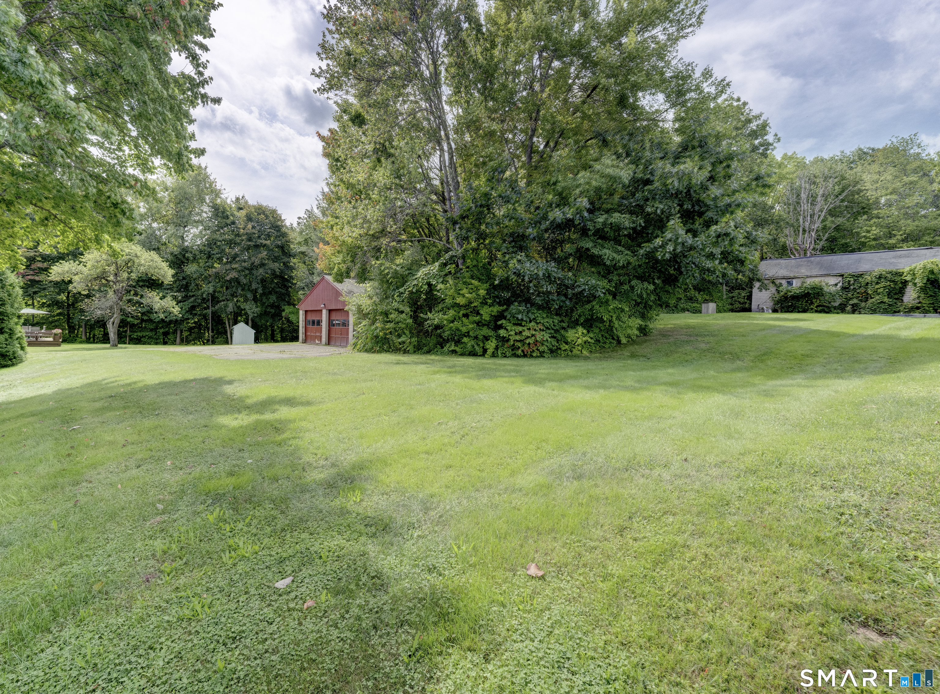 222 Maplewood Avenue Property Photo 37