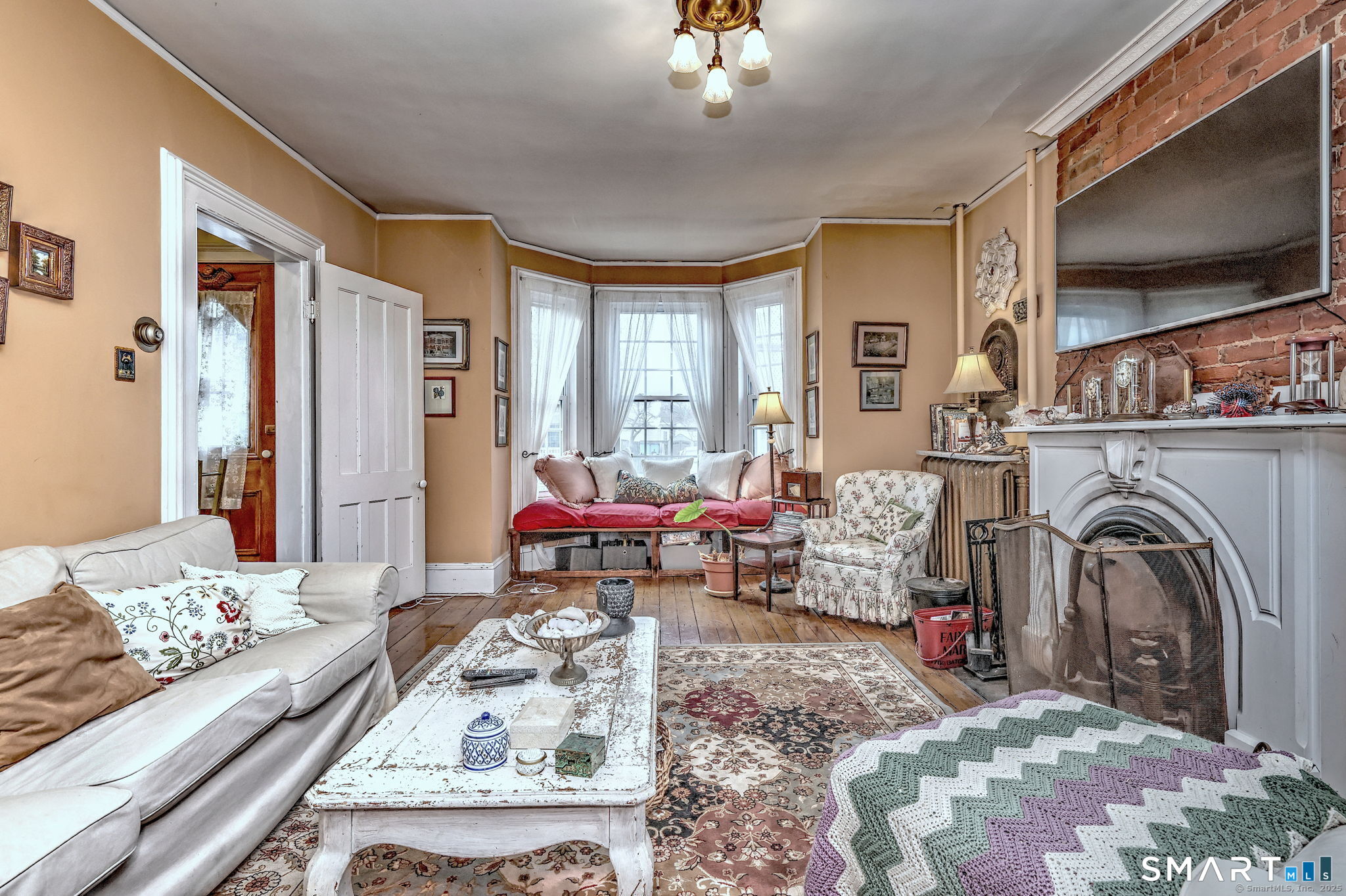 11 William Street Property Photo 8