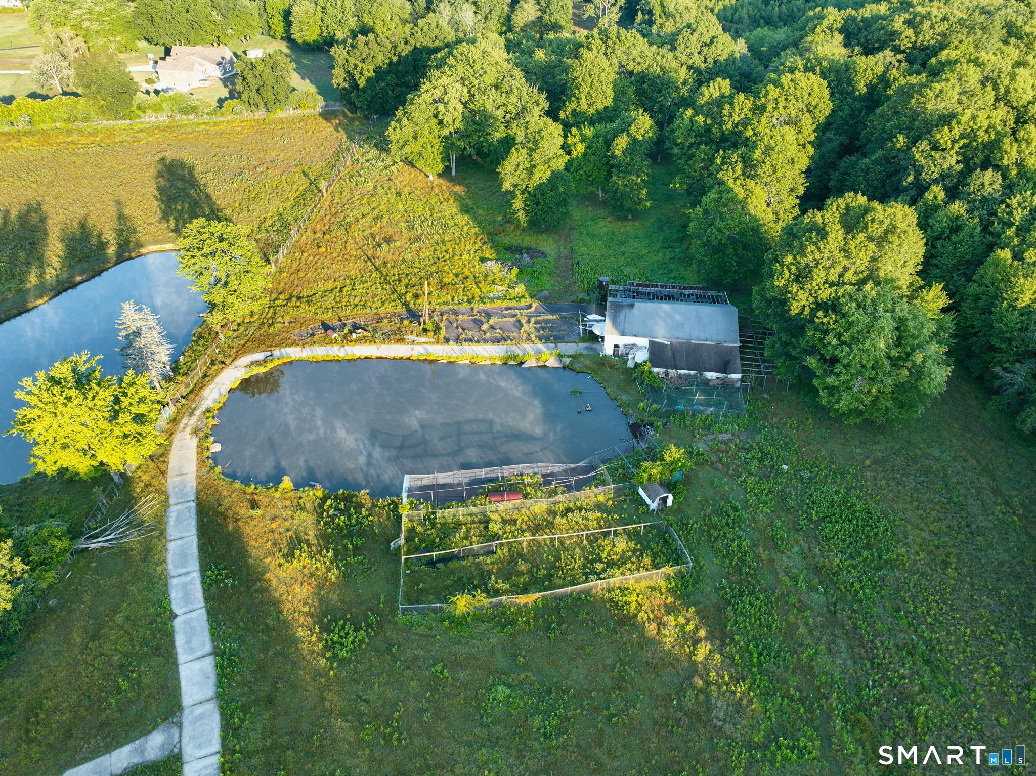535 East South Street Property Photo 8