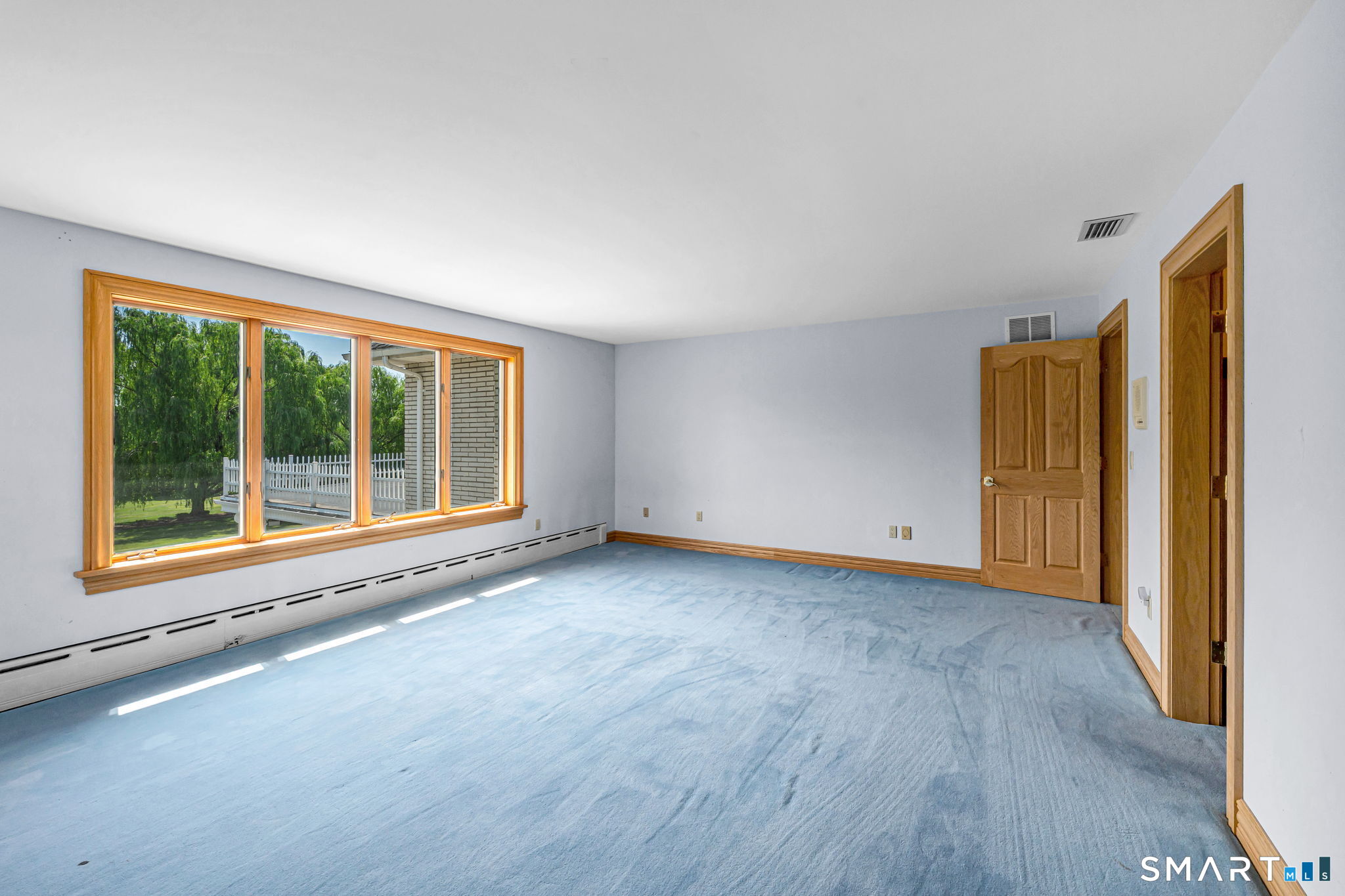 535 East South Street Property Photo 36