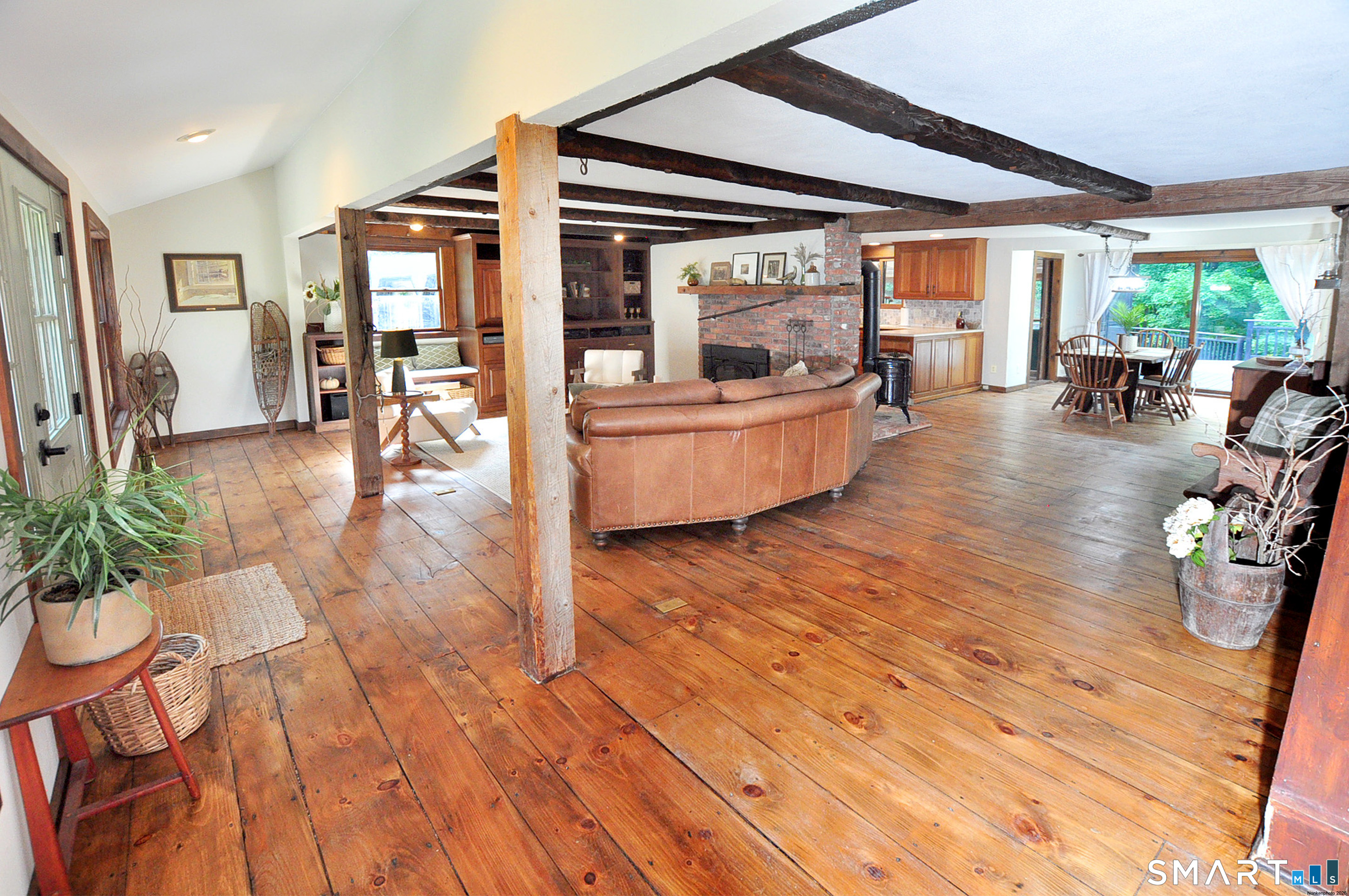 27 Sally Burr Road Property Photo 11