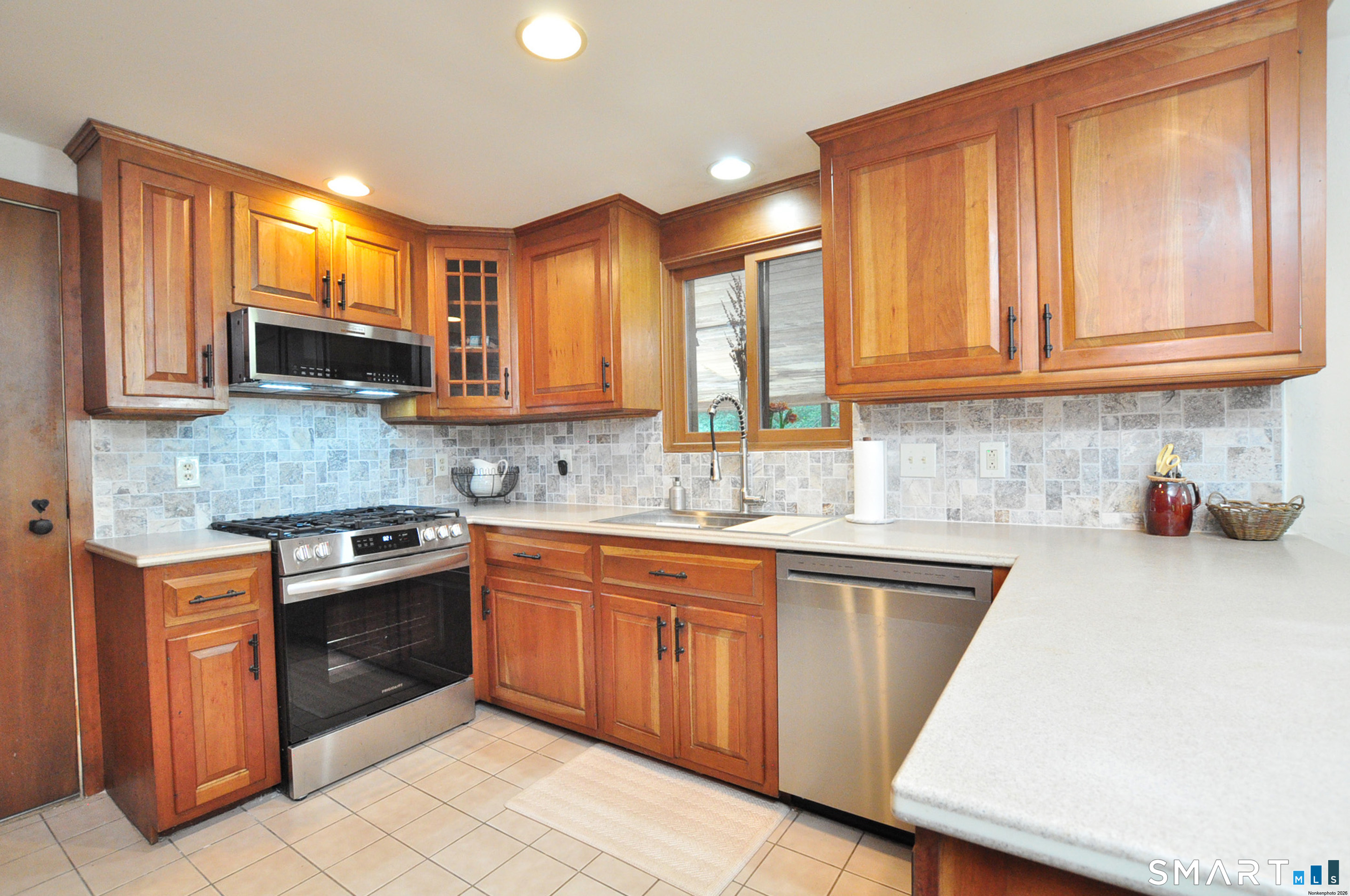 27 Sally Burr Road Property Photo 17