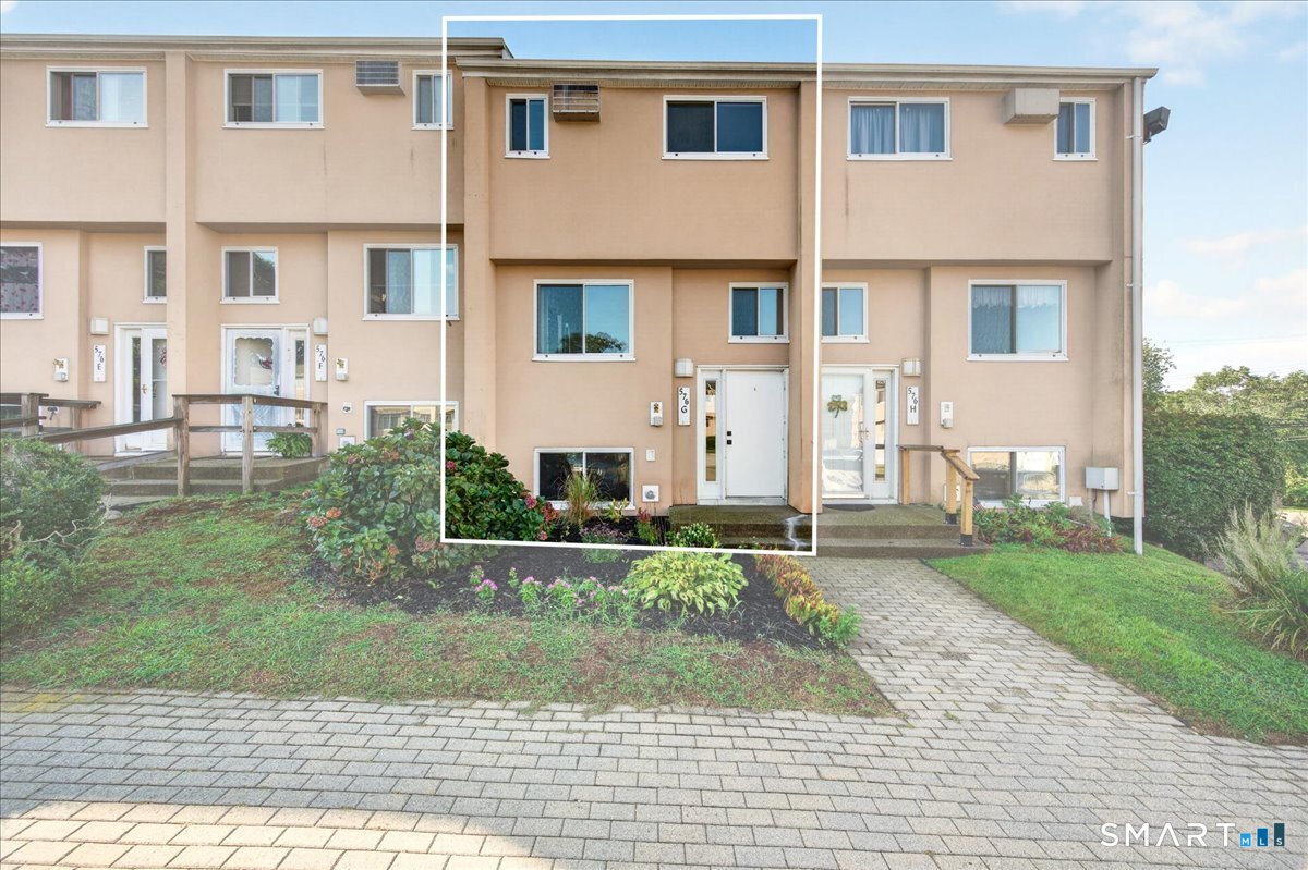 576 Shennecossett G69 Road Property Photo 1