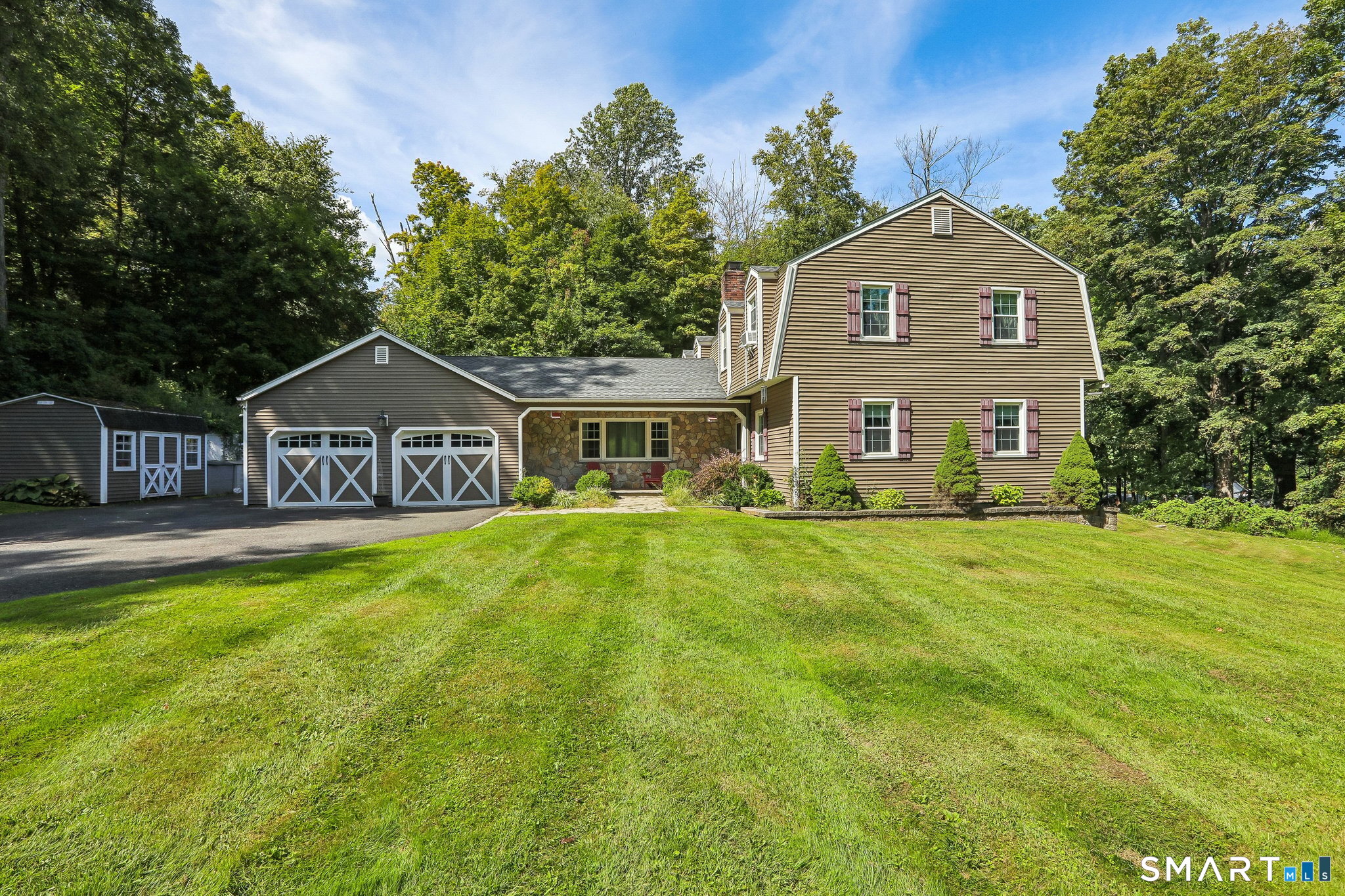 5 Starr Lane Property Photo 2