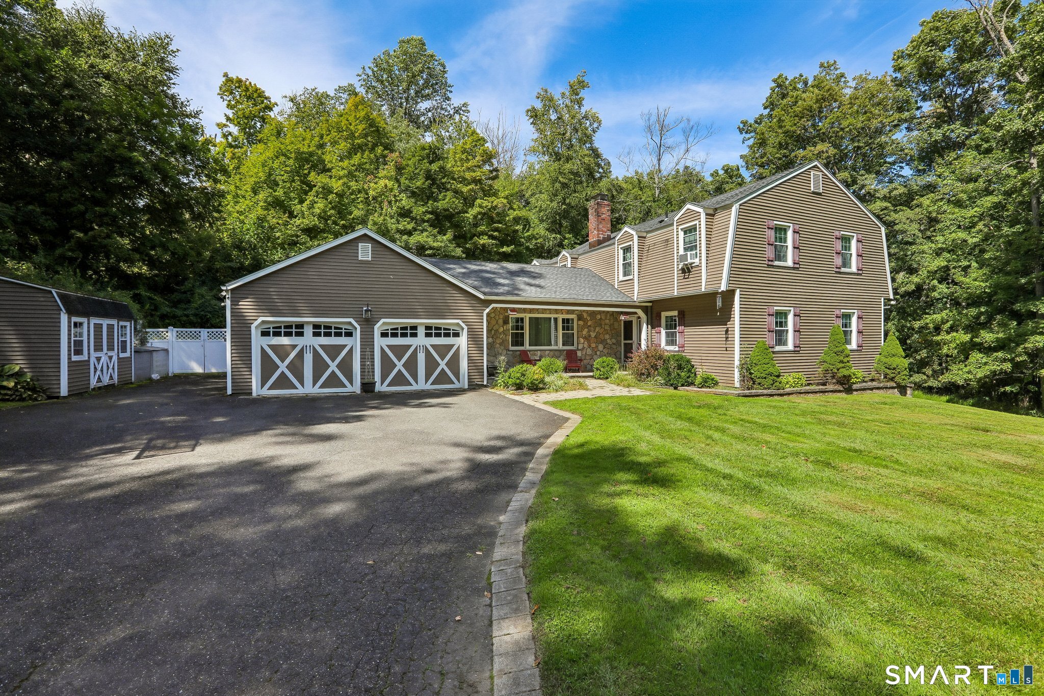 5 Starr Lane Property Photo 3