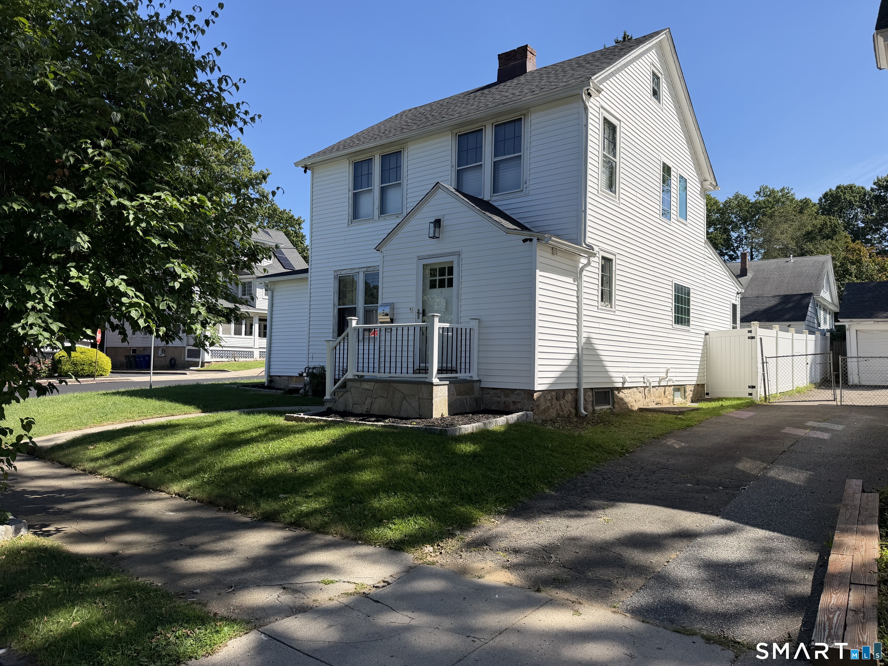15 Overland Avenue Property Photo 1