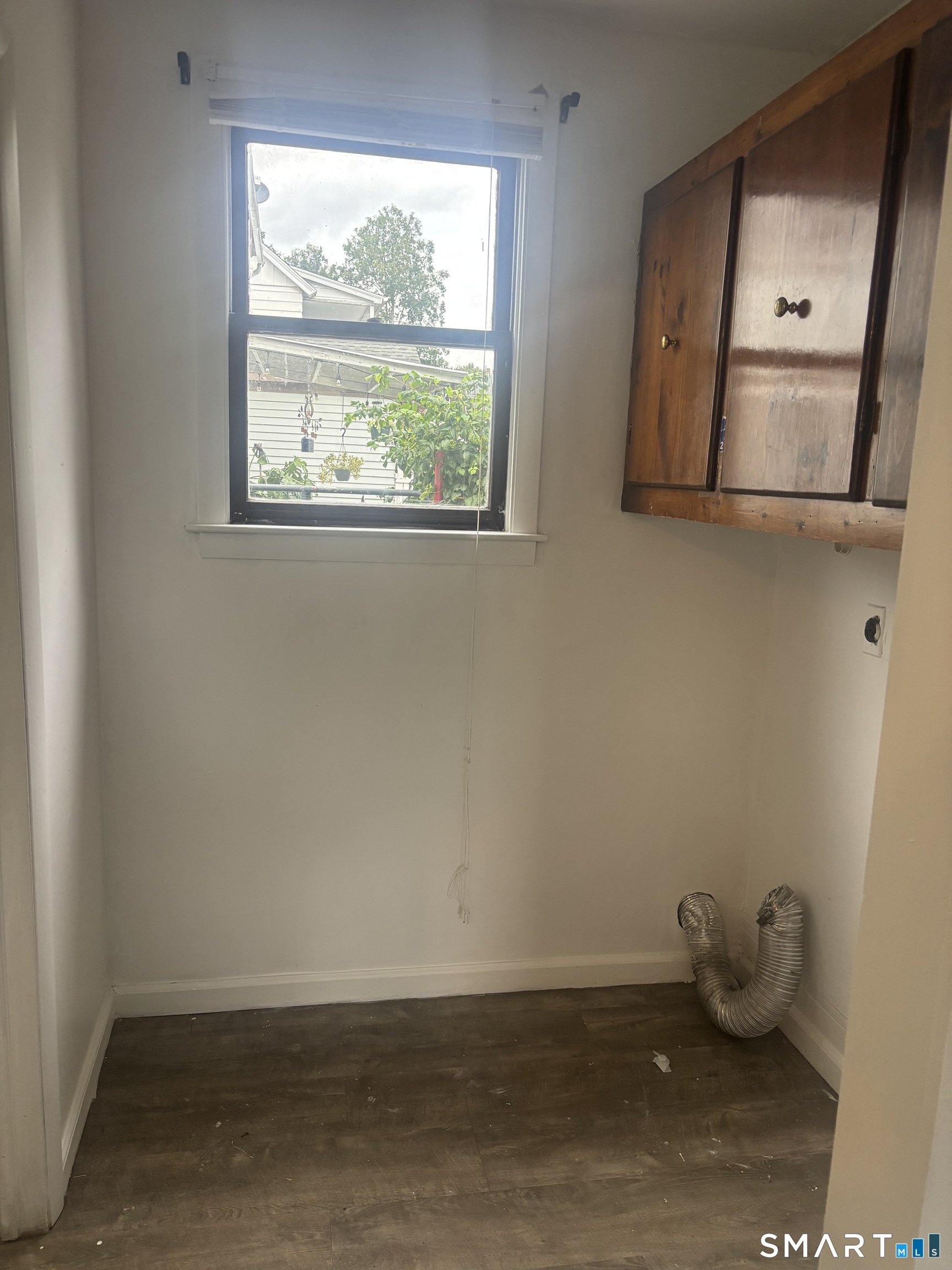 83 Mathewson Street Property Photo 11