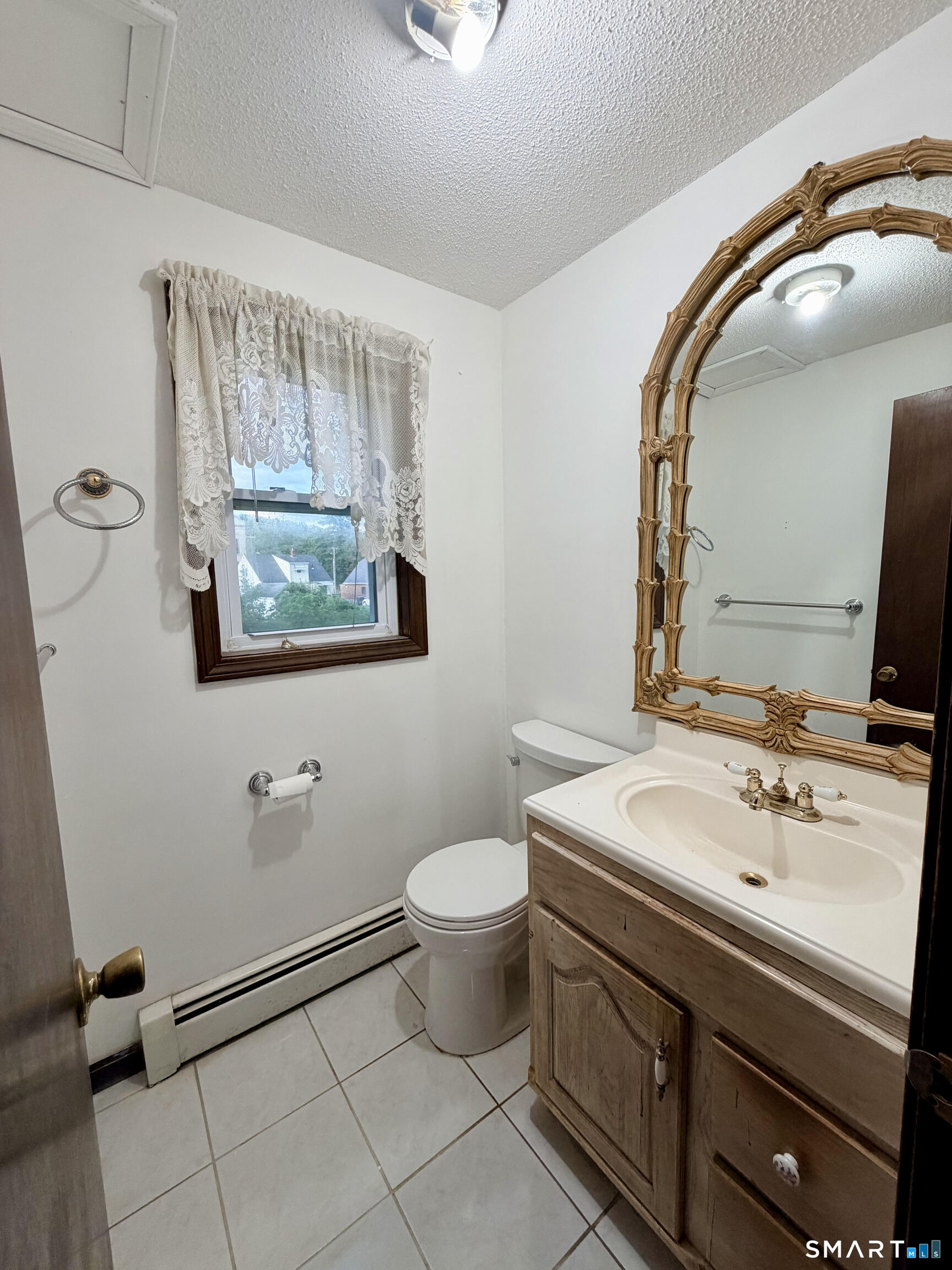 24205592 Property Photo 10