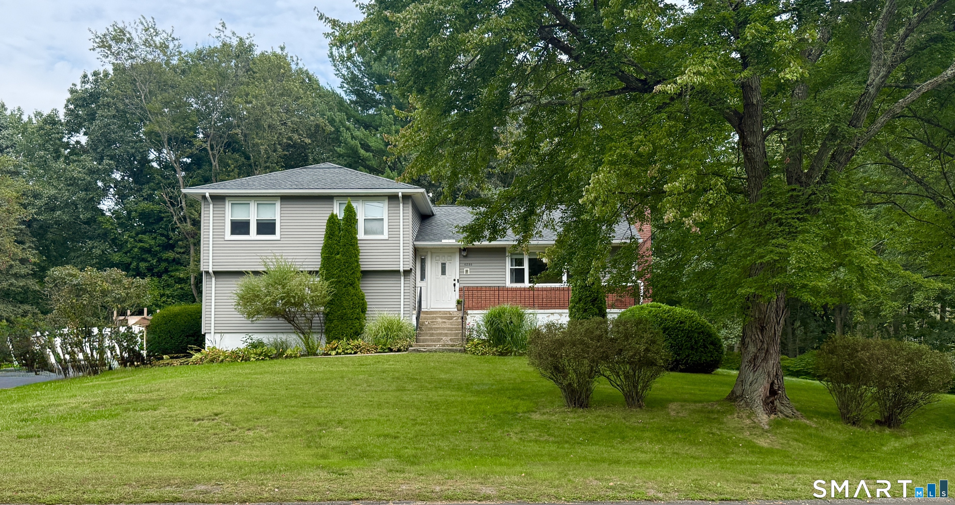 4280 Madison Avenue Property Photo 1