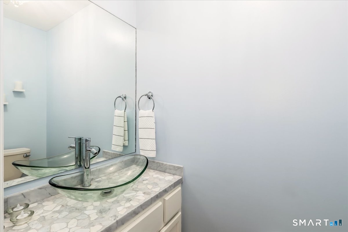 14 Philo Curtis Road Property Photo 11
