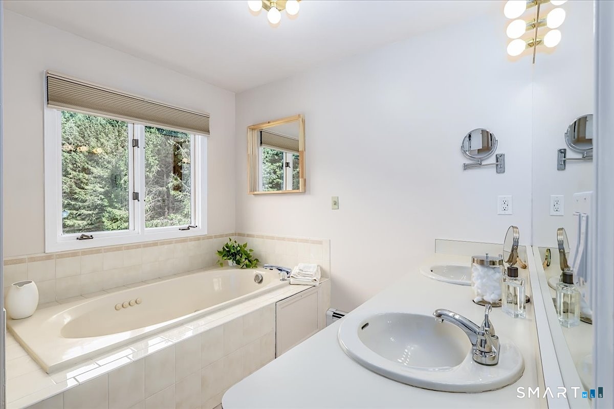 14 Philo Curtis Road Property Photo 21