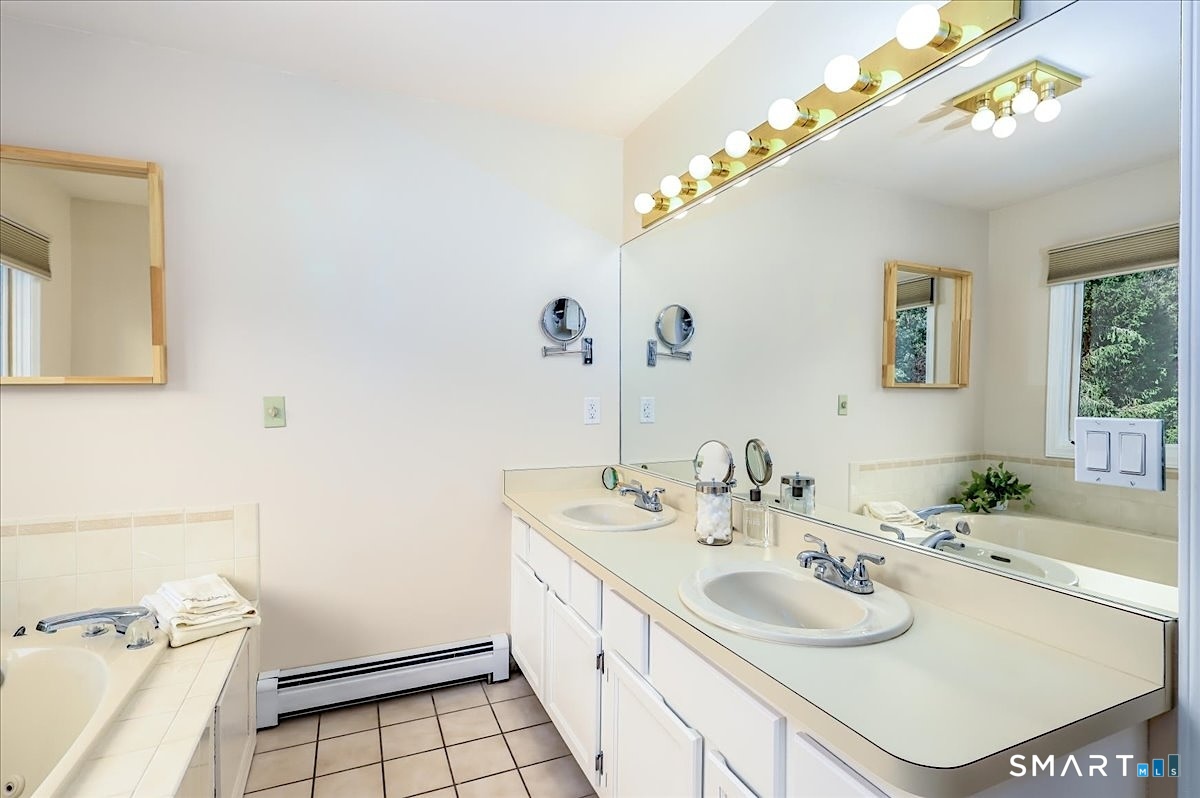 14 Philo Curtis Road Property Photo 22